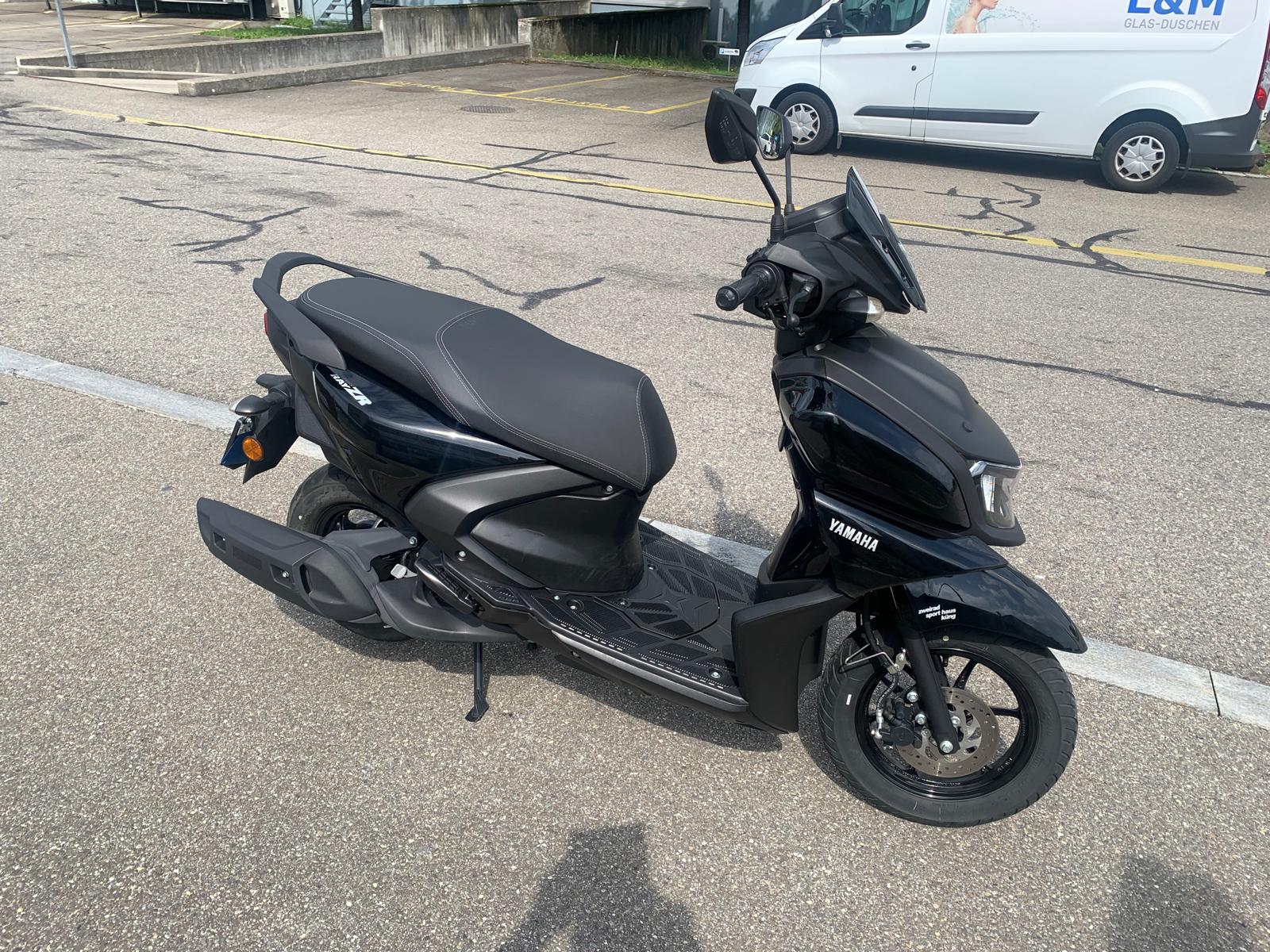 YAMAHA Ray 125