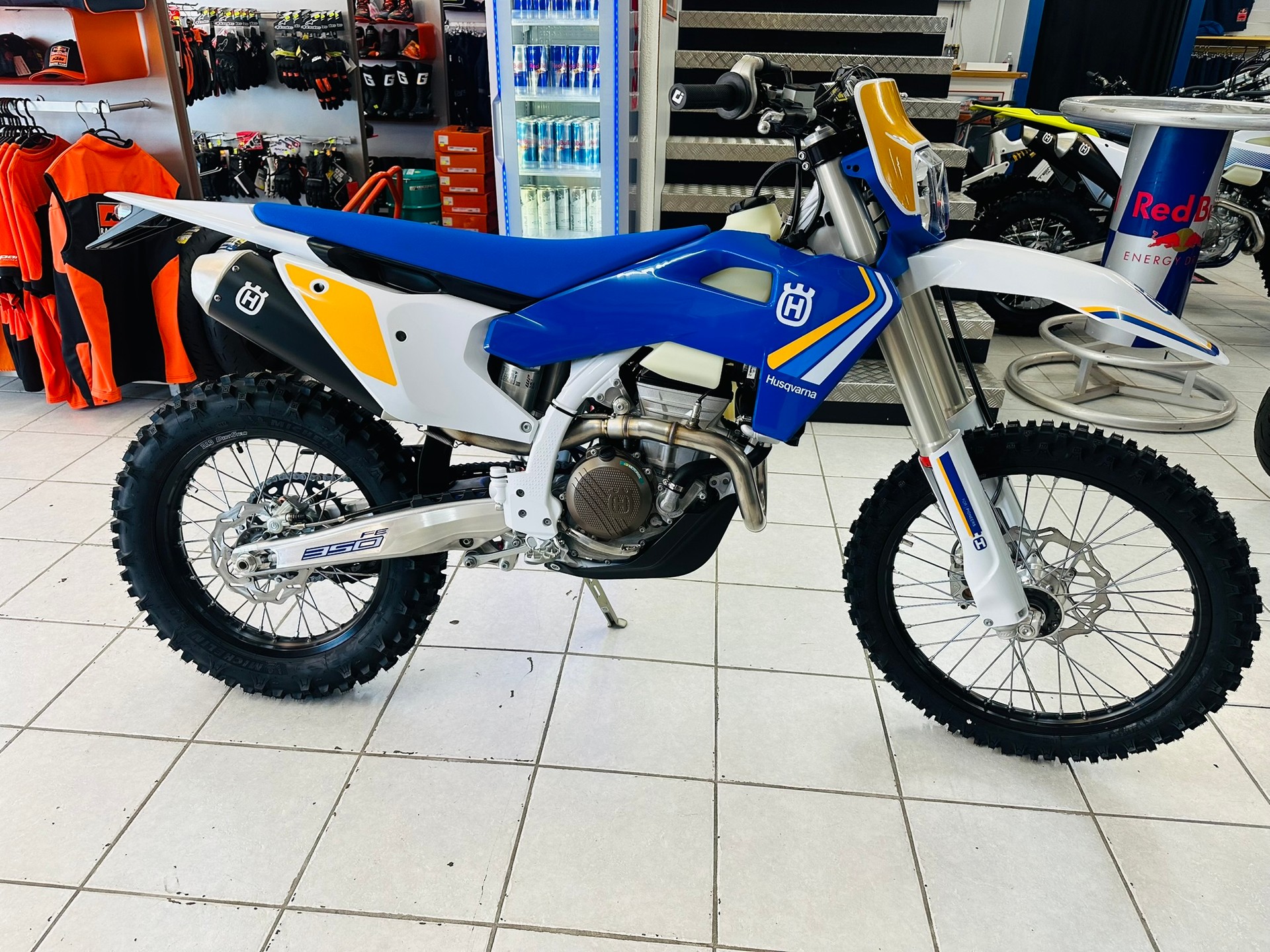 HUSQVARNA Hertitage