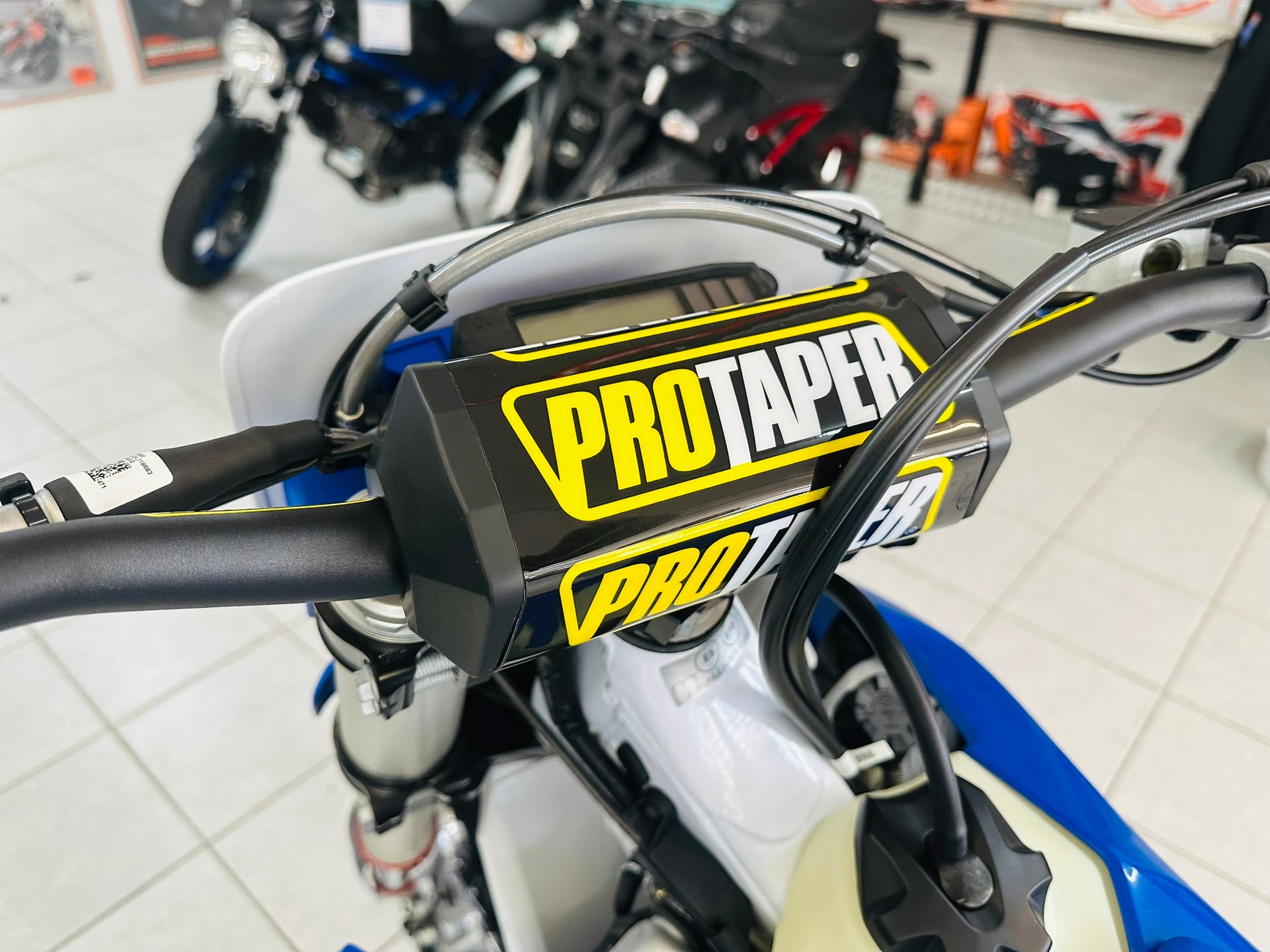 HUSQVARNA Hertitage - 7