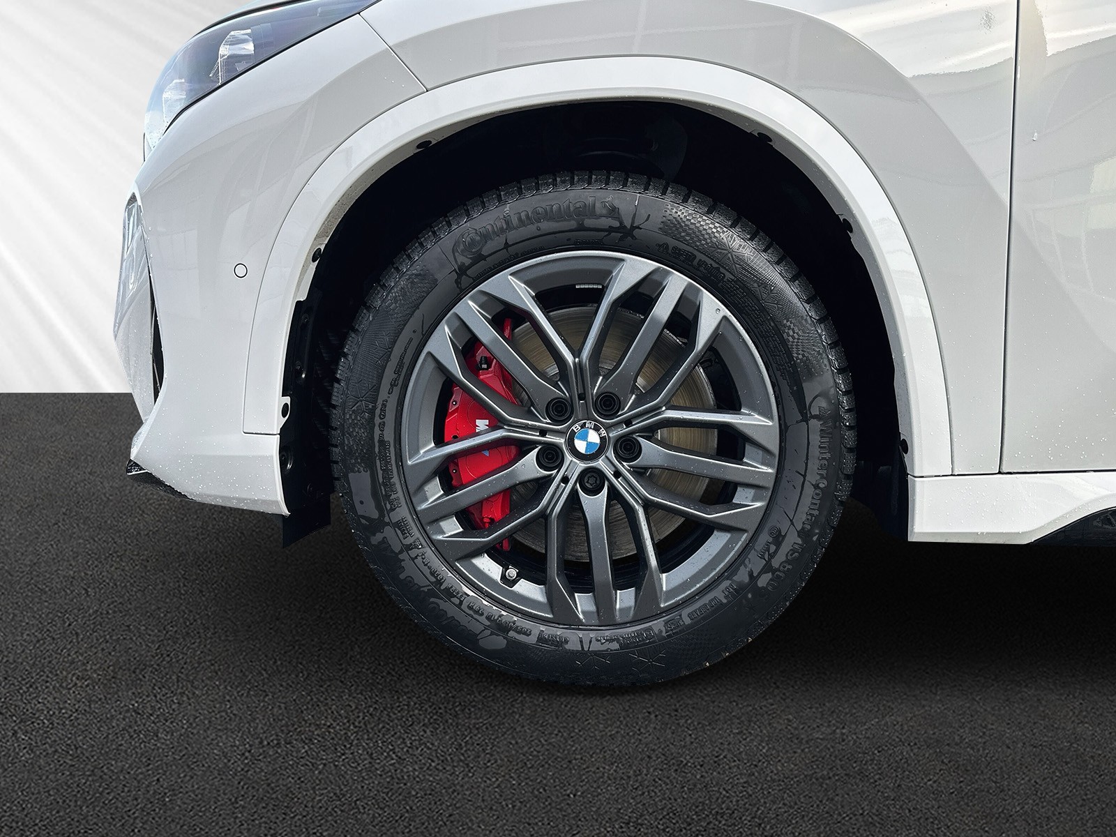 BMW X1 xDrive M35i - 8