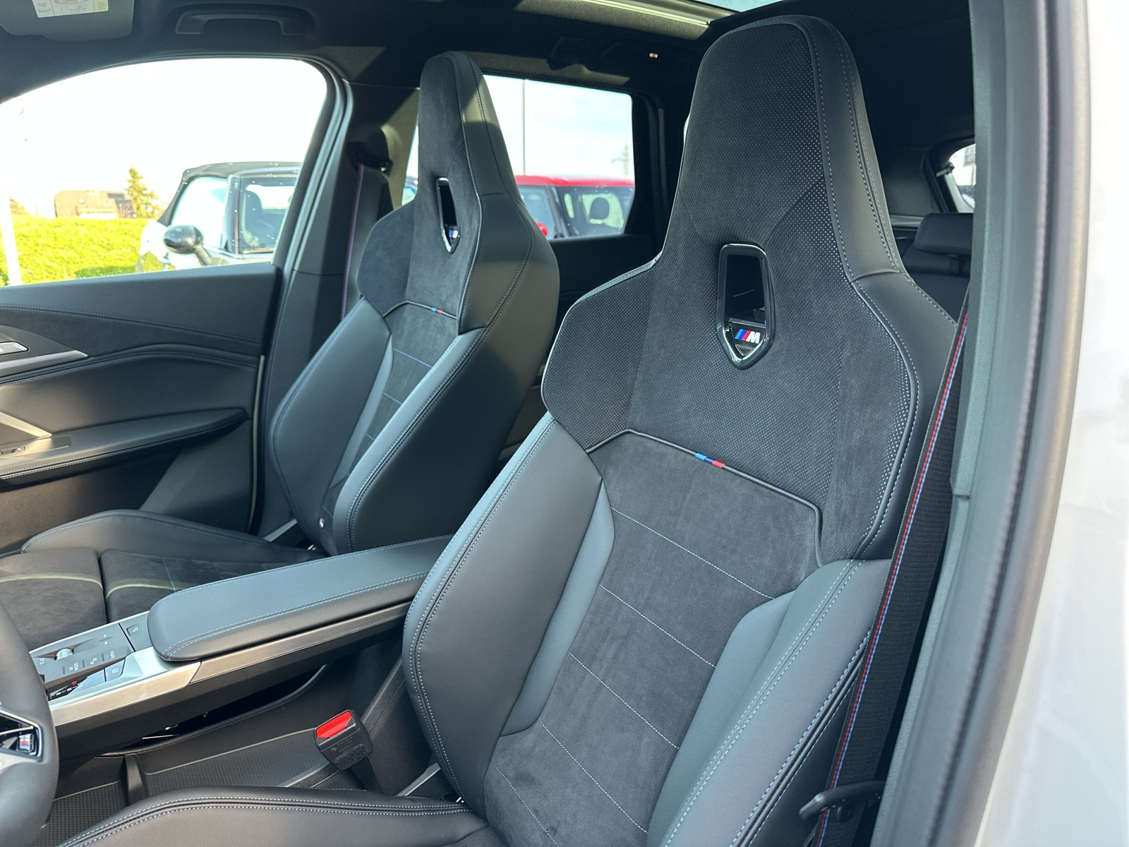 BMW X1 xDrive M35i - 9