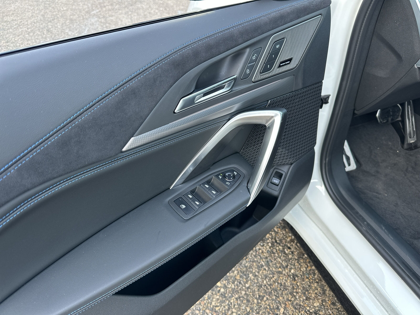 BMW X1 xDrive M35i - 13