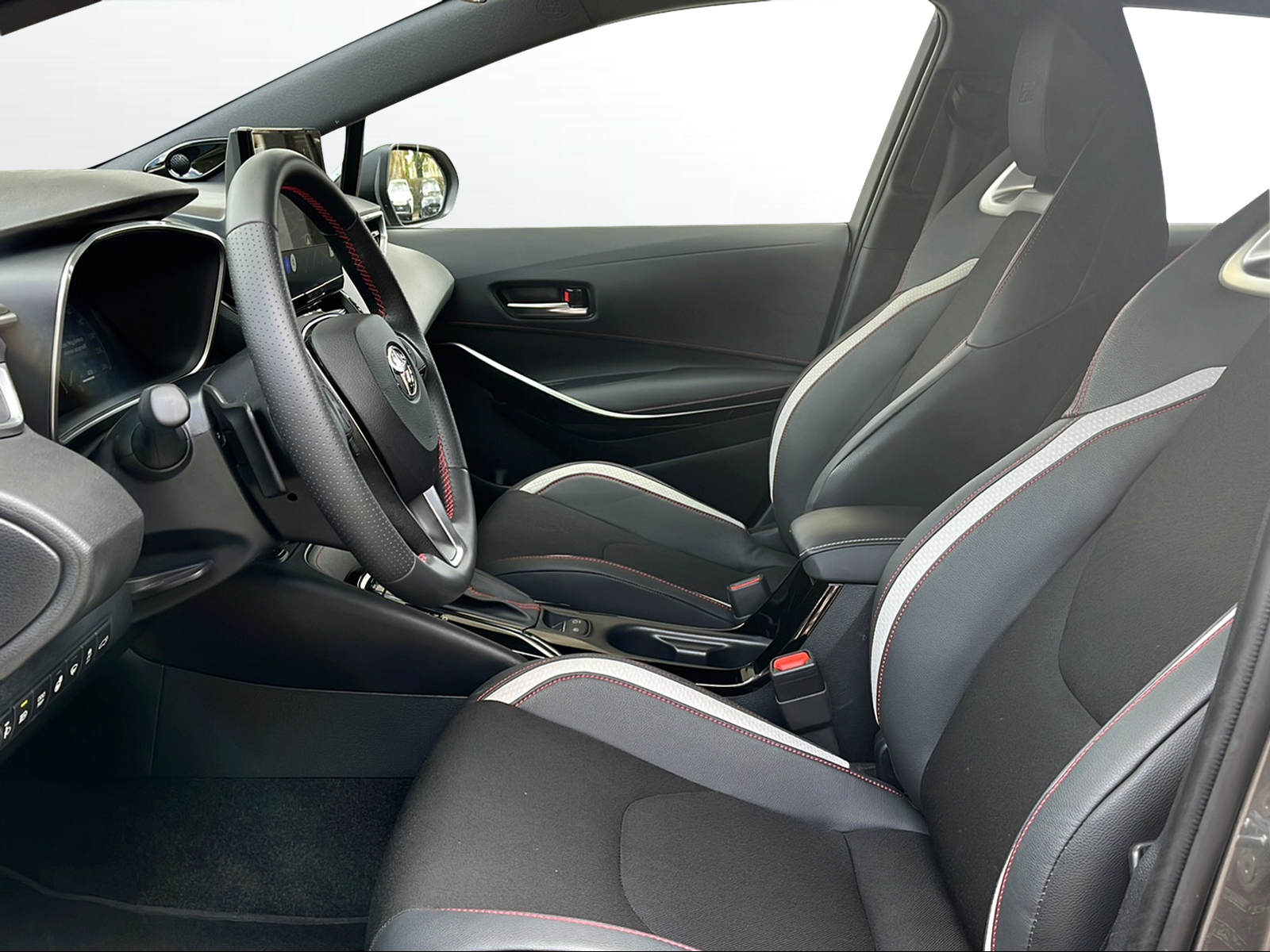 TOYOTA Corolla Touring Sports 2.0 HSD GR Sport e-CVT - 7