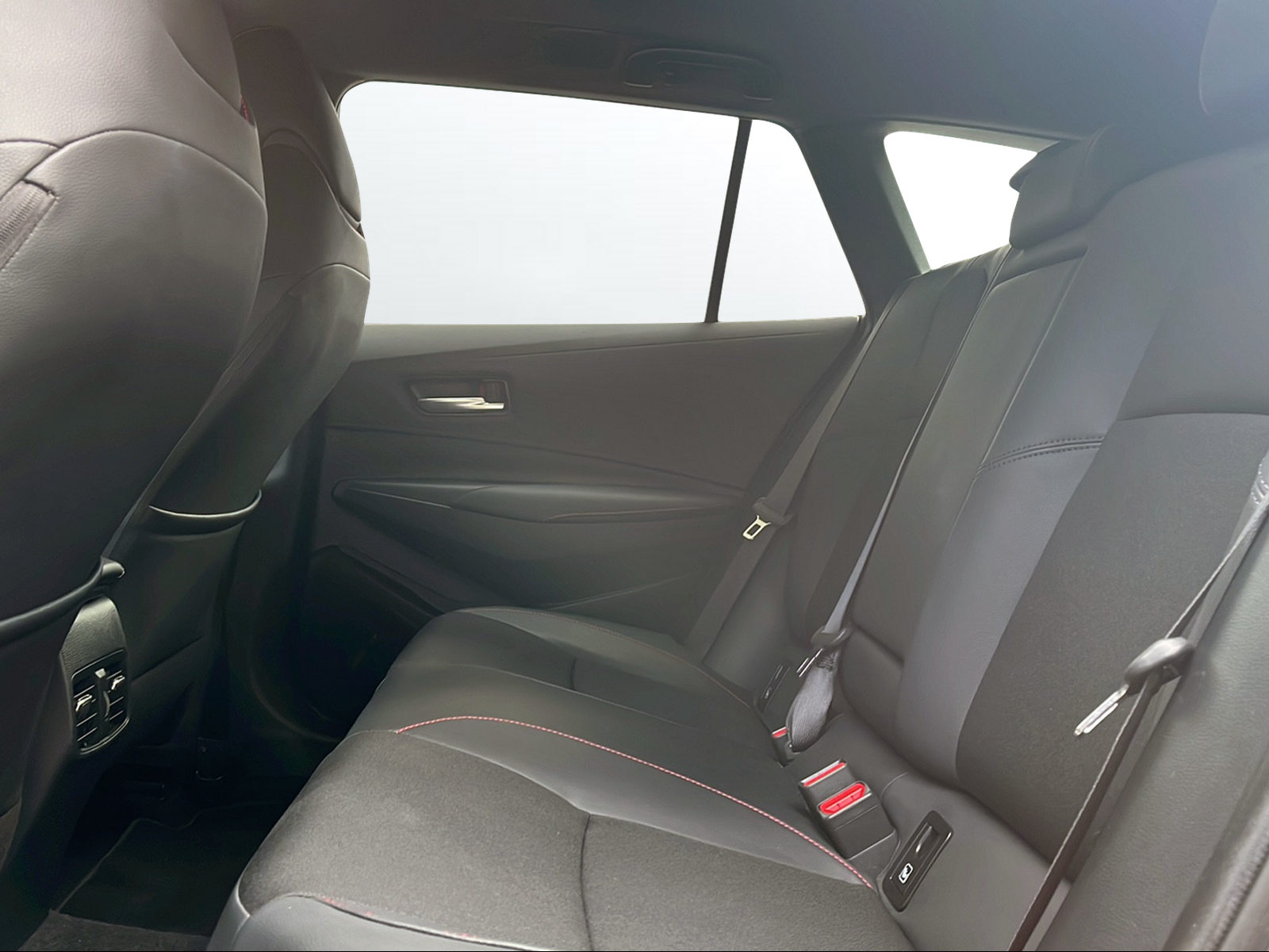 TOYOTA Corolla Touring Sports 2.0 HSD GR Sport e-CVT - 11