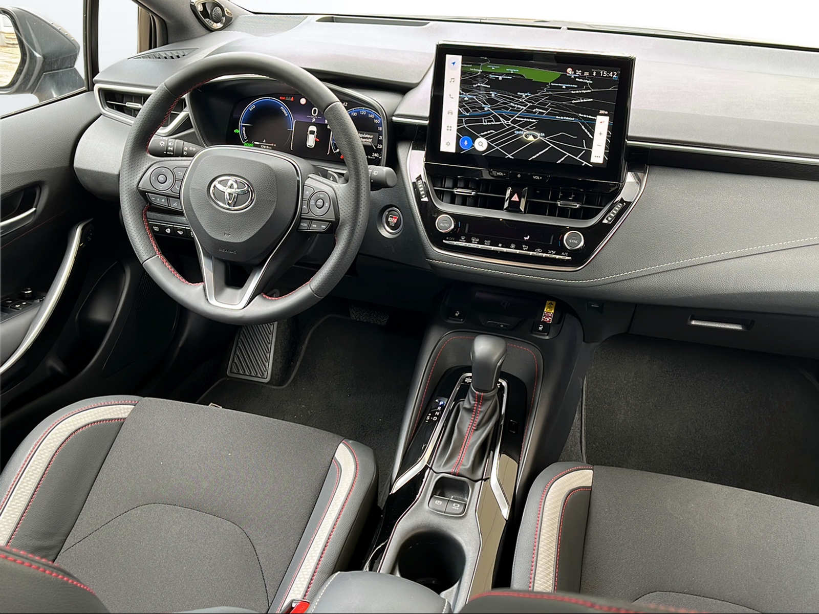 TOYOTA Corolla Touring Sports 2.0 HSD GR Sport e-CVT - 10