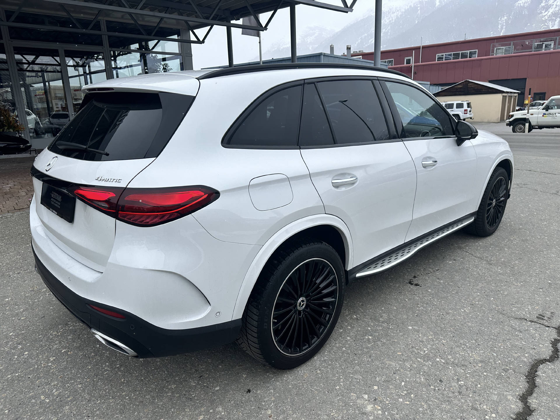 MERCEDES-BENZ GLC 400 e AMG Line 4matic - 9