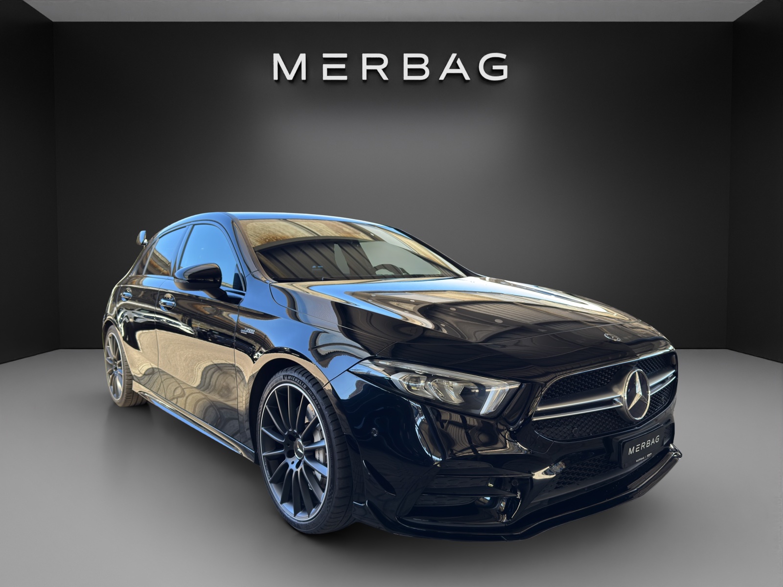 MERCEDES-BENZ A 35 AMG 4Matic - 6