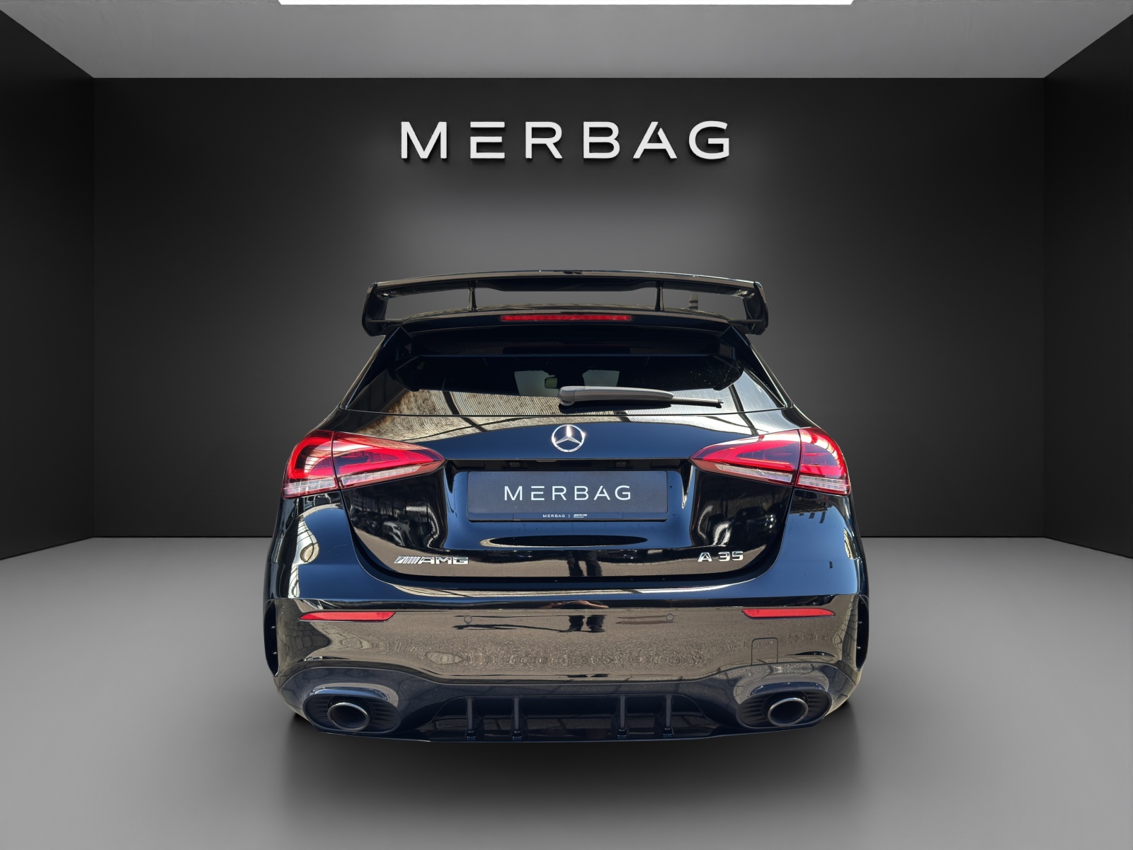 MERCEDES-BENZ A 35 AMG 4Matic - 4