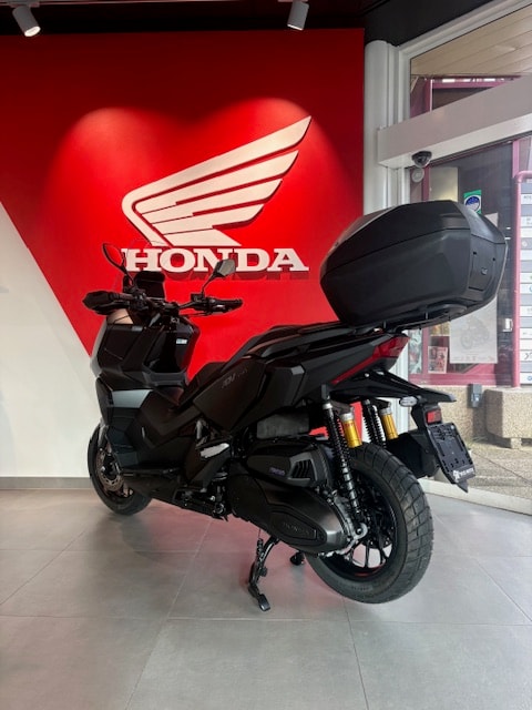 HONDA ADV 350 - 5
