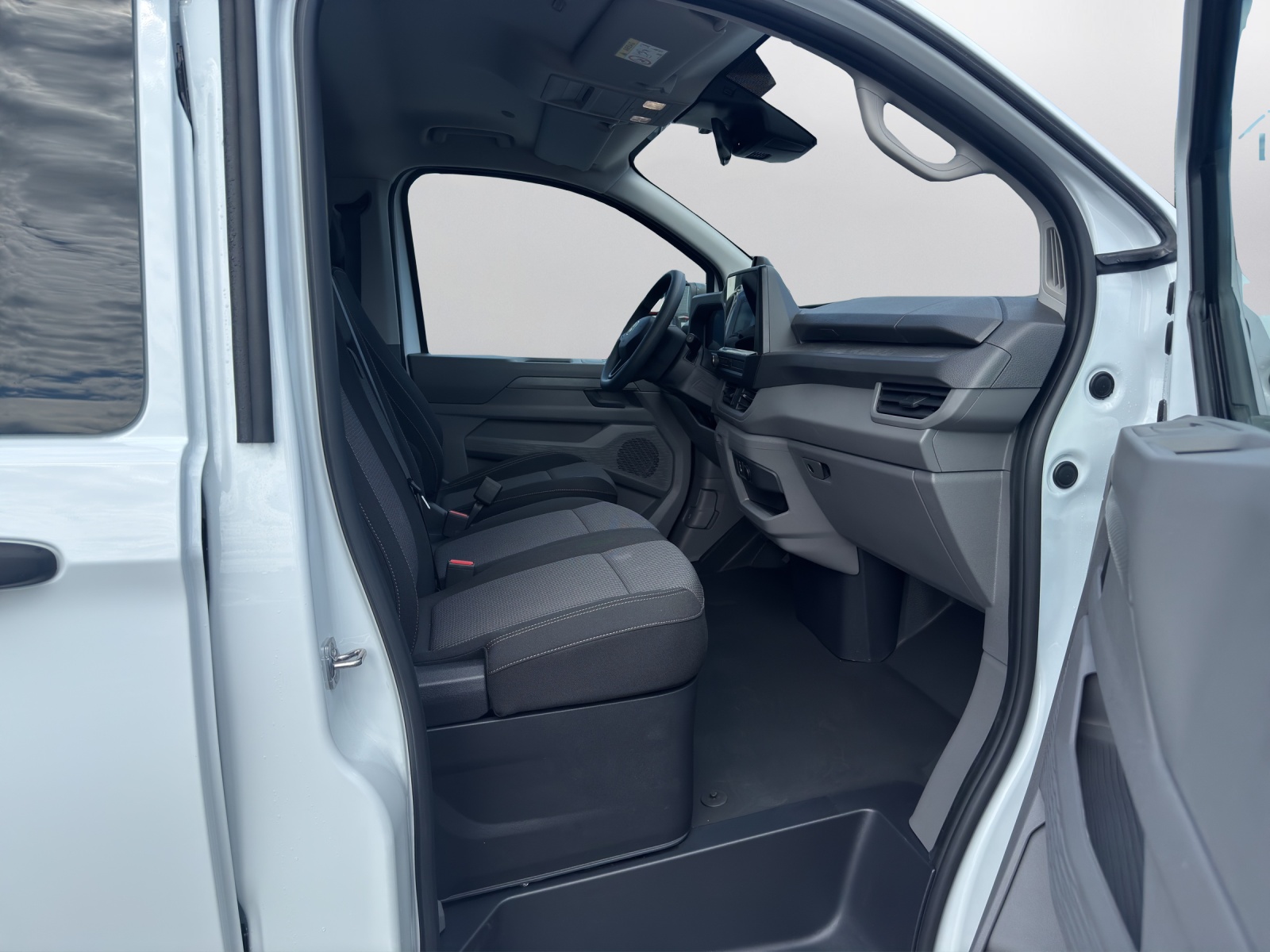 VW Transporter 2.0 TDI Automat - 13