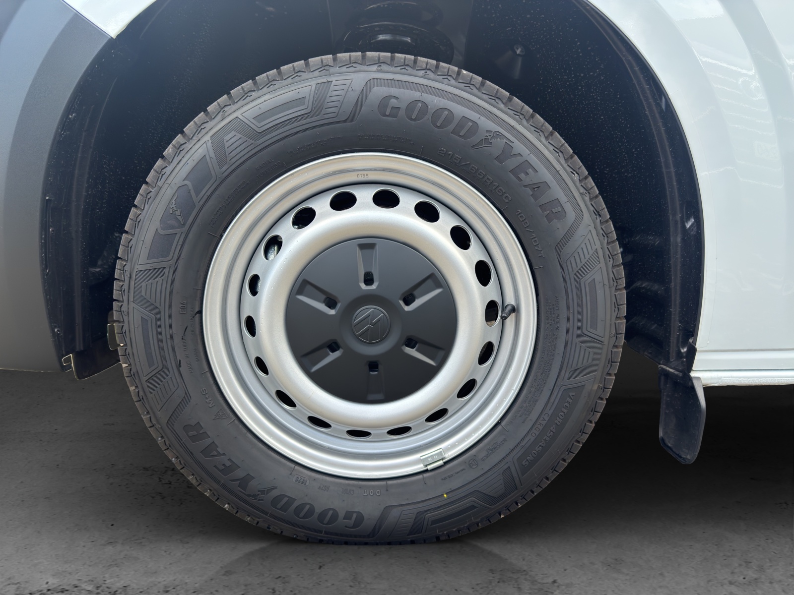 VW Transporter 2.0 TDI Automat - 12