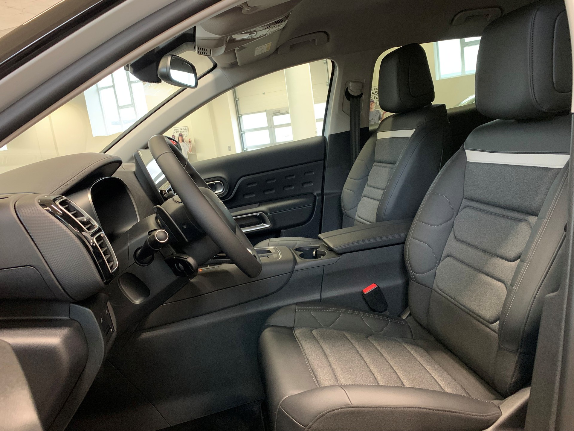 CITROEN C5 Aircross 1.6 PHEV SWISS EDITION - 6