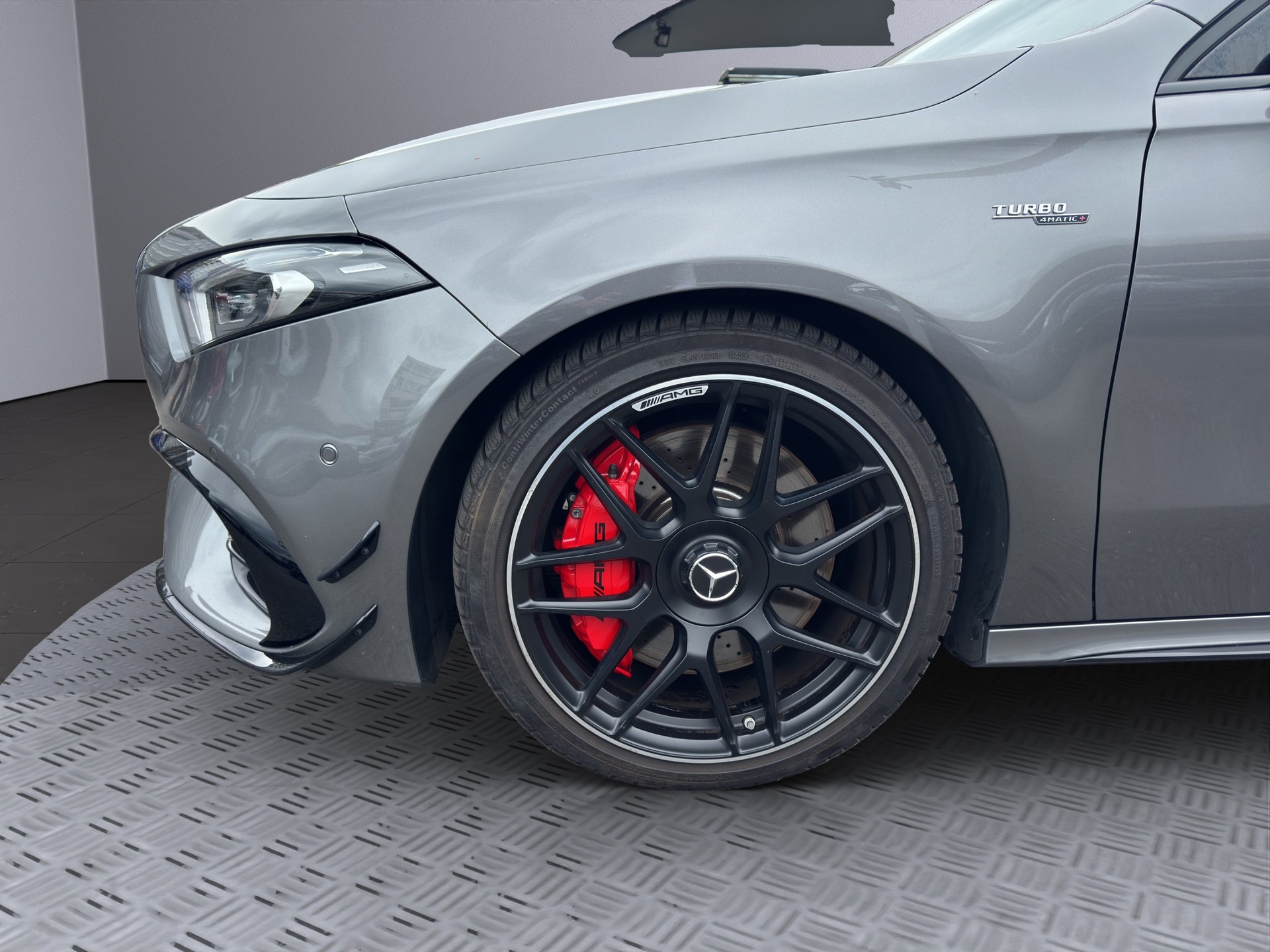 MERCEDES-BENZ A 45 S AMG 4Matic+ Speedshift - 9