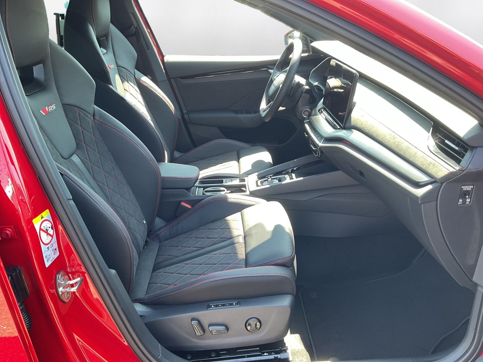 SKODA Octavia Combi 2.0 TSI DSG RS 30 Years Edition - 14