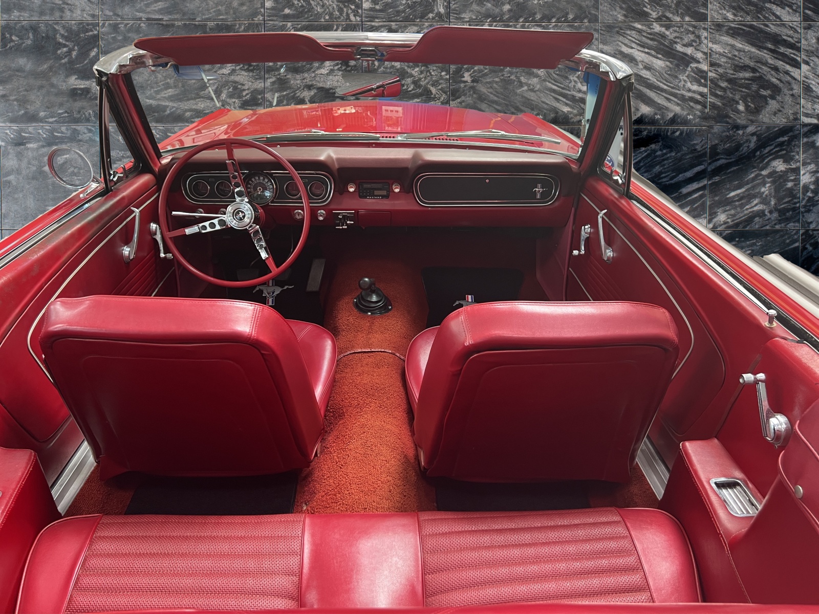 FORD Mustang 1966 - 6
