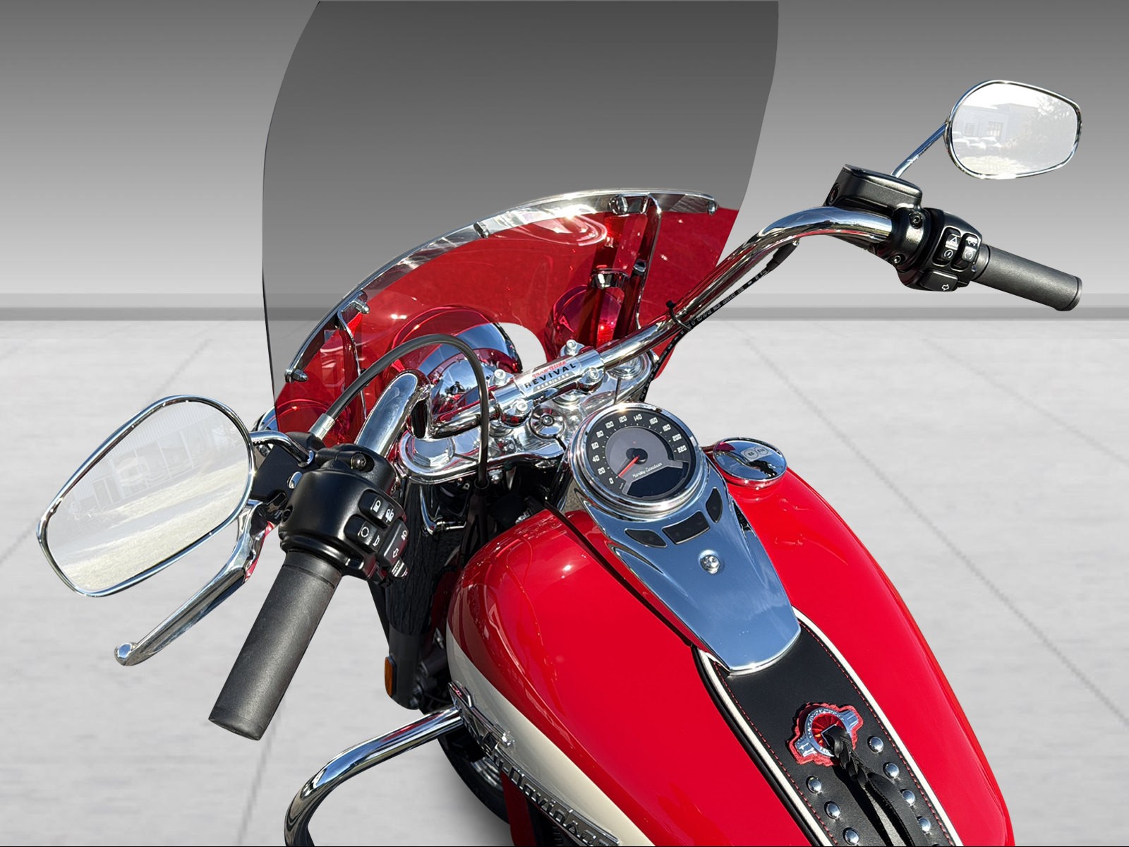 HARLEY-DAVIDSON FLI Hydra Glide Revival 114 - 4