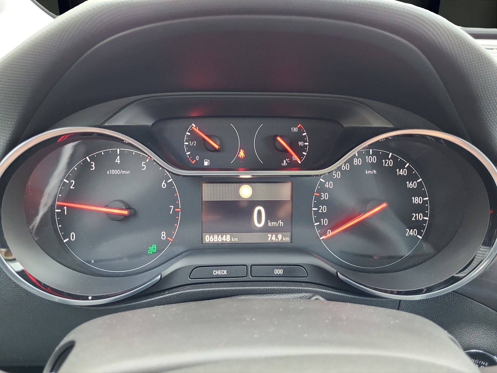 OPEL Crossland X 1.2i Ultimate - 8