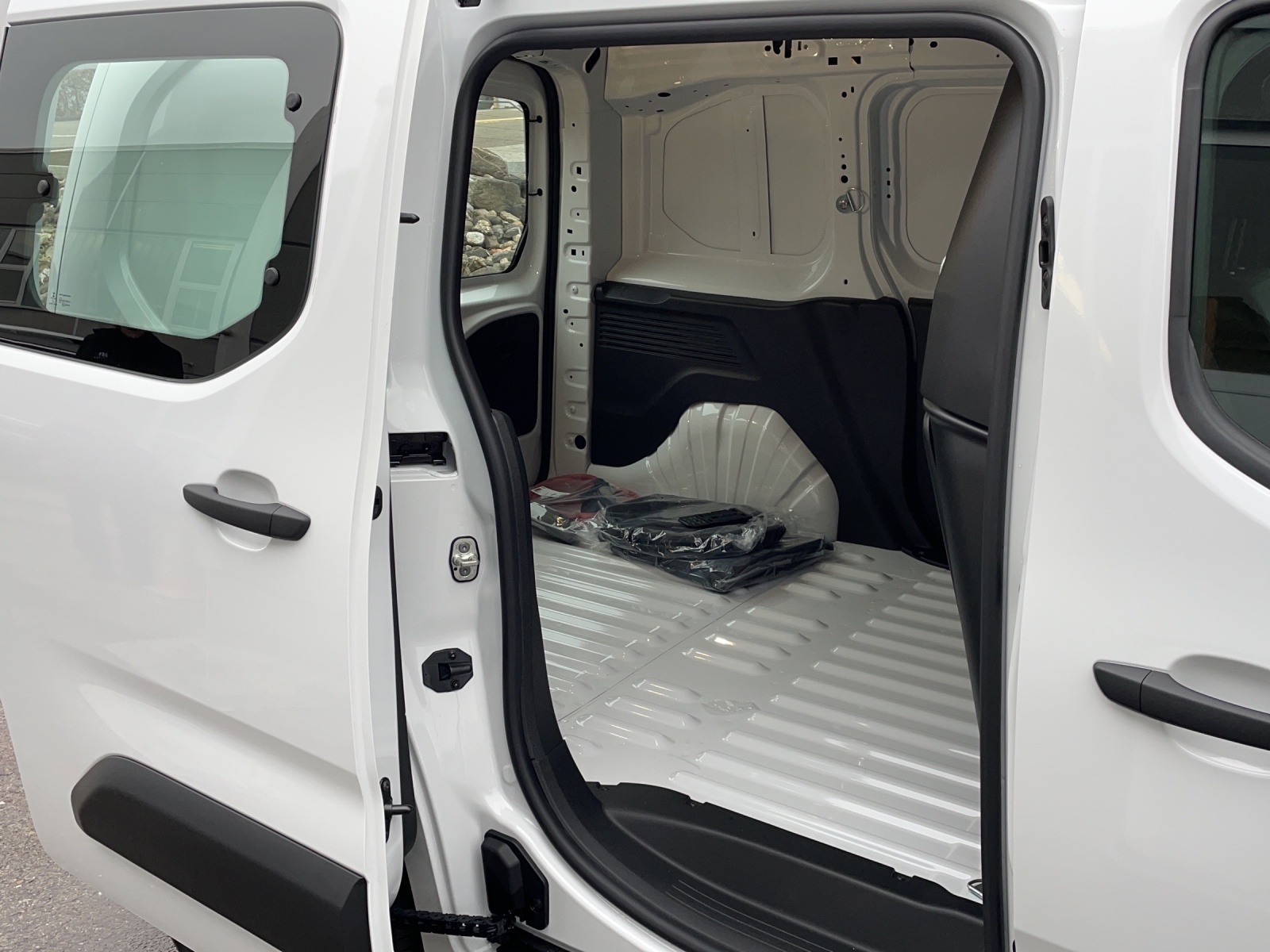 FIAT Doblo Elektro Kaw. L1 50 kWh SX Plus - 6