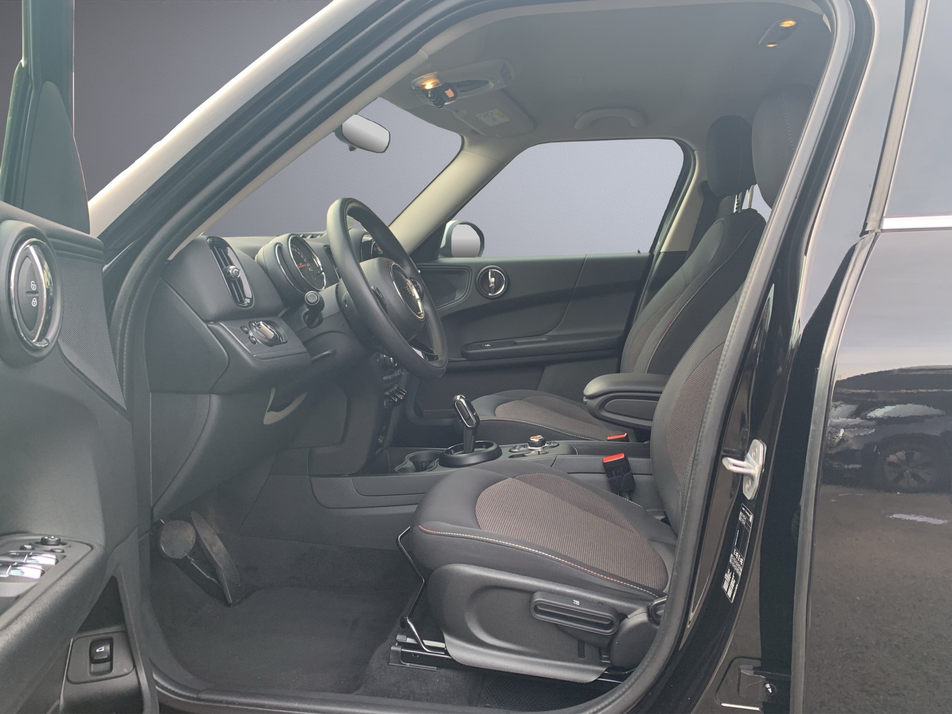 MINI Countryman Cooper FWD Steptronic DKG - 11