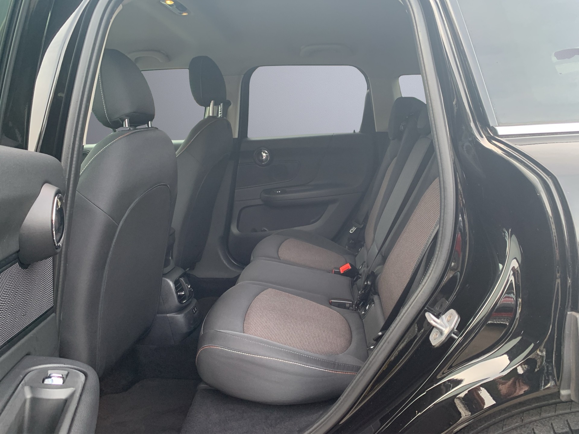 MINI Countryman Cooper FWD Steptronic DKG - 17