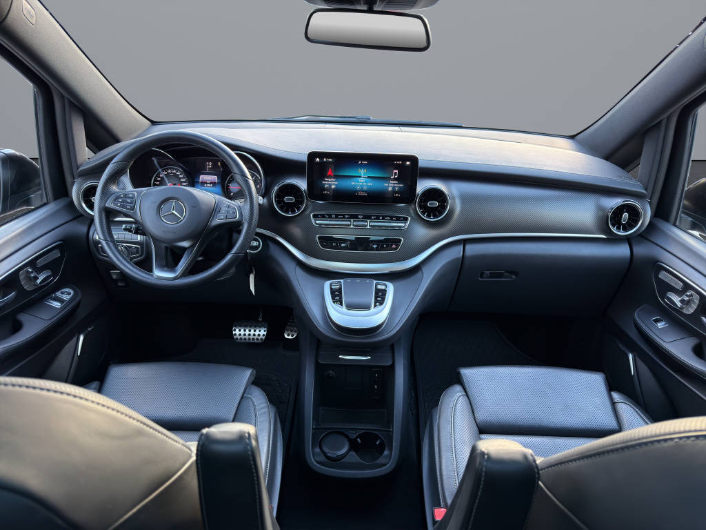 MERCEDES-BENZ V 300 d Swiss Ed. lang 4matic Van - 9