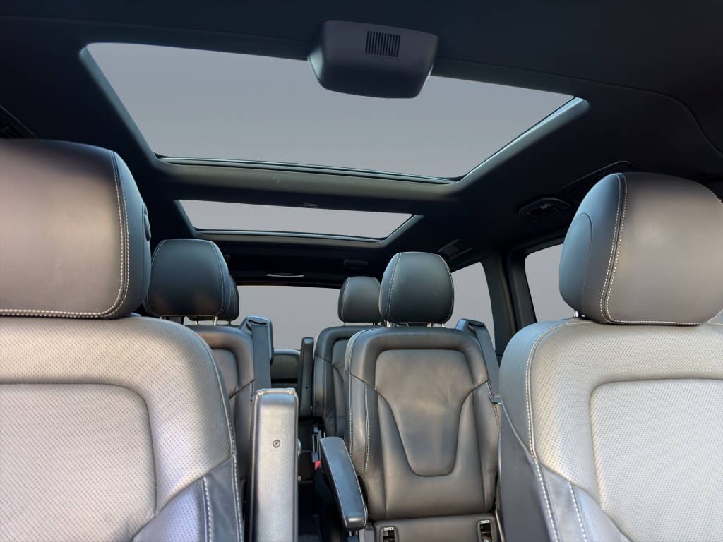 MERCEDES-BENZ V 300 d Swiss Ed. lang 4matic Van - 16