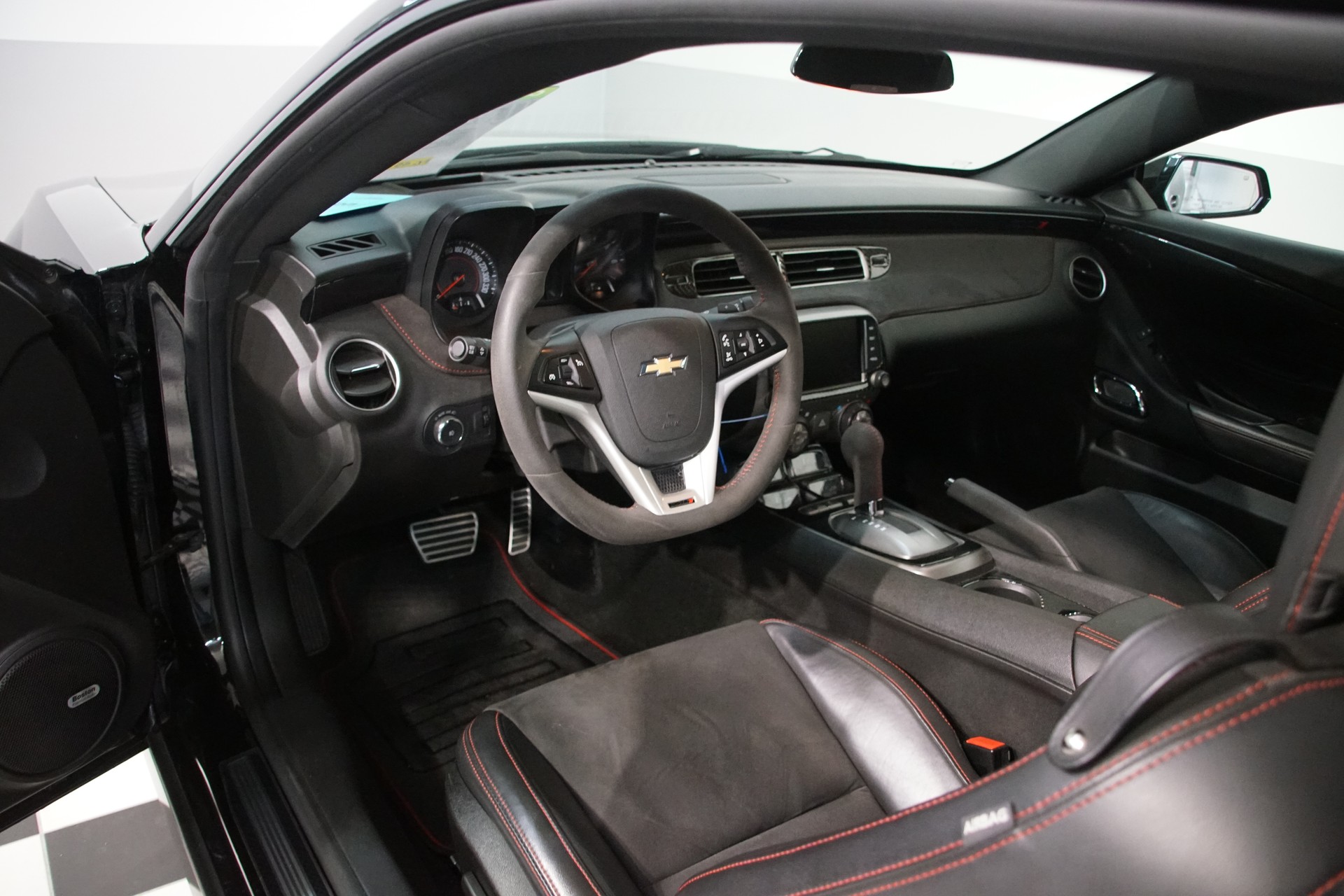 CHEVROLET Camaro ZL1 - 13