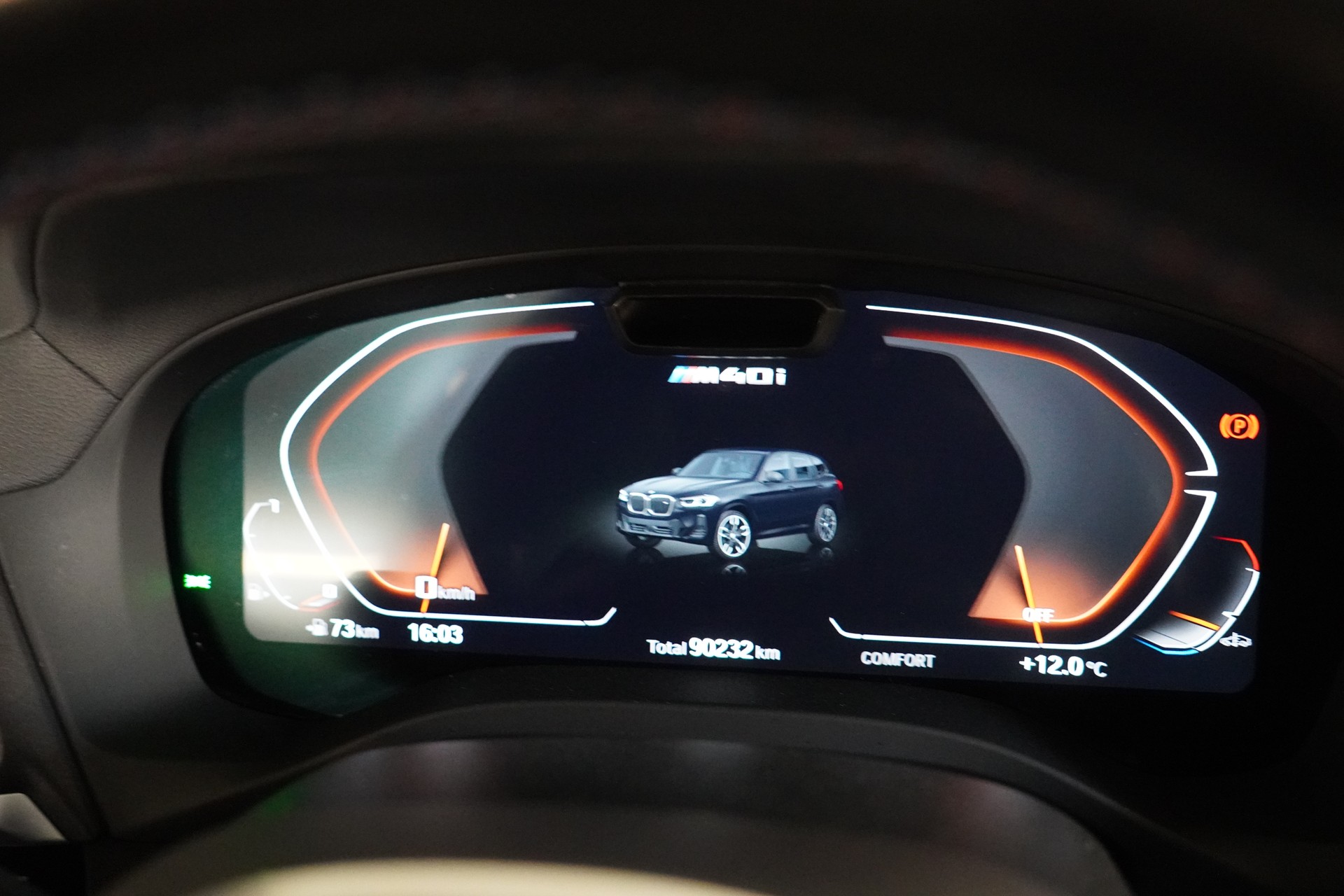 BMW X3 M40i Travel - 22