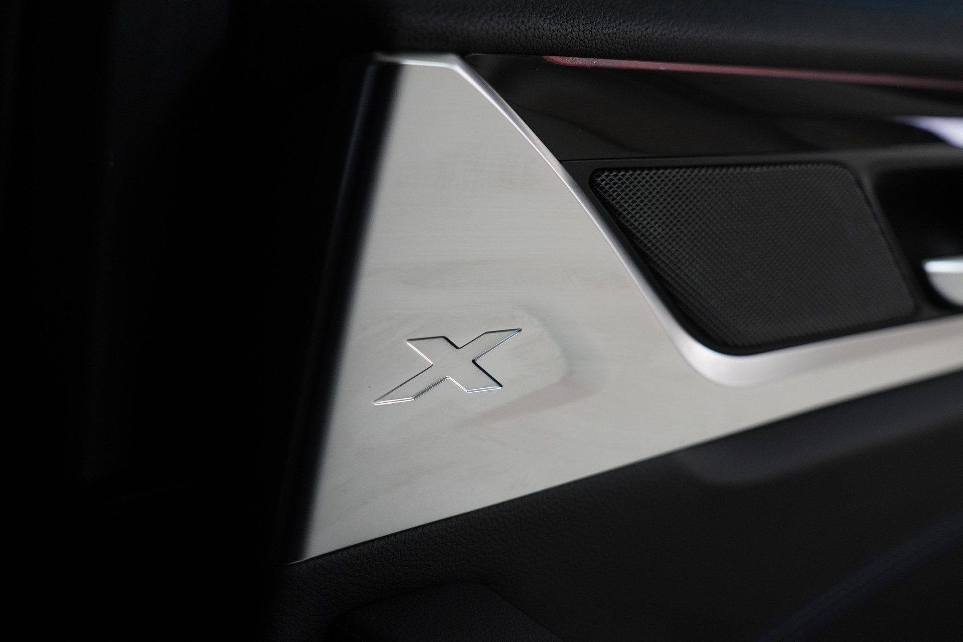 BMW X3 M40i Travel - 23