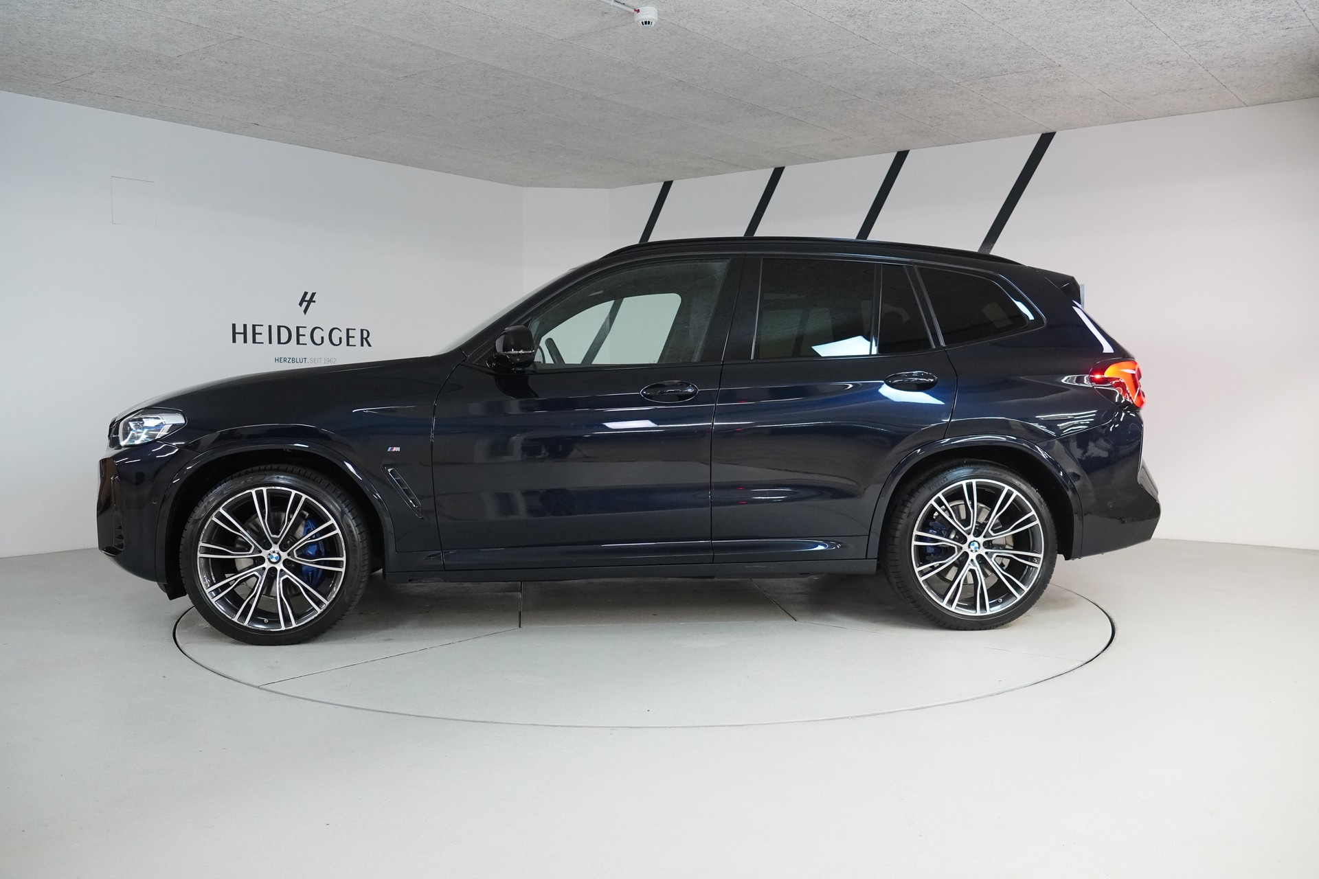 BMW X3 M40i Travel - 4