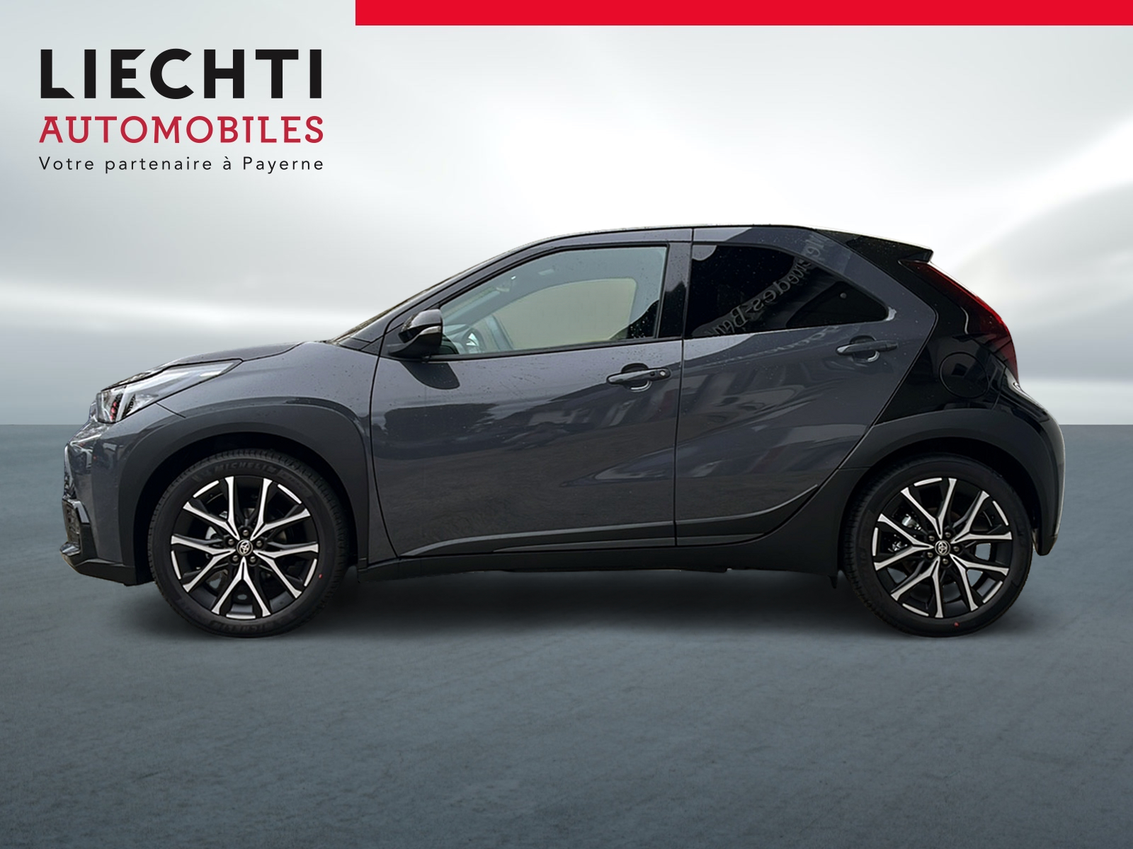 TOYOTA Aygo X 1.5 GR Sport e-CVT - 2