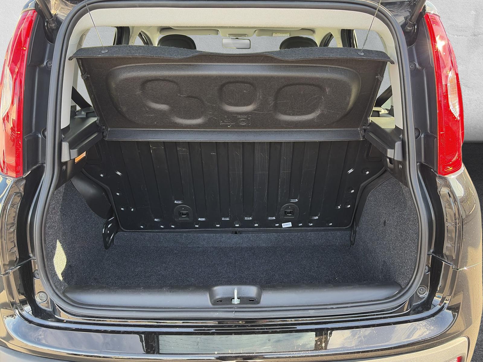 FIAT Panda 1.0 Hybrid Cool - 10