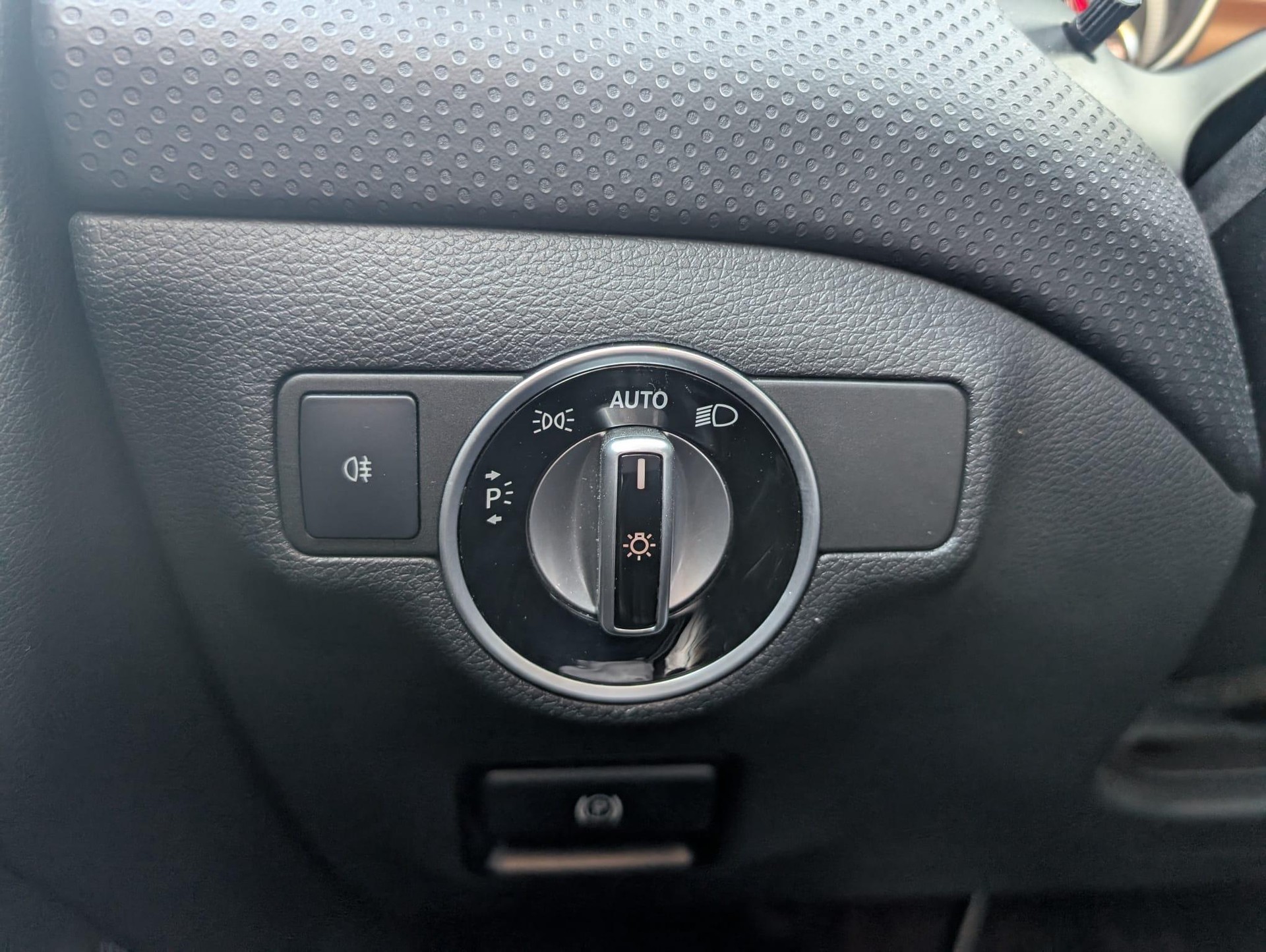 MERCEDES-BENZ A 45 AMG 4m - 11