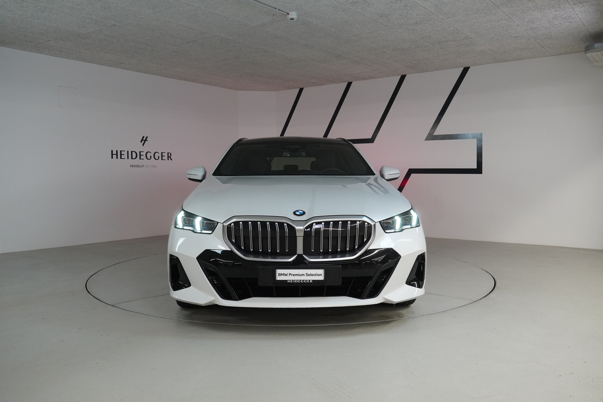 BMW 520d xDrive 48V Touring M Sport Steptronic - 2
