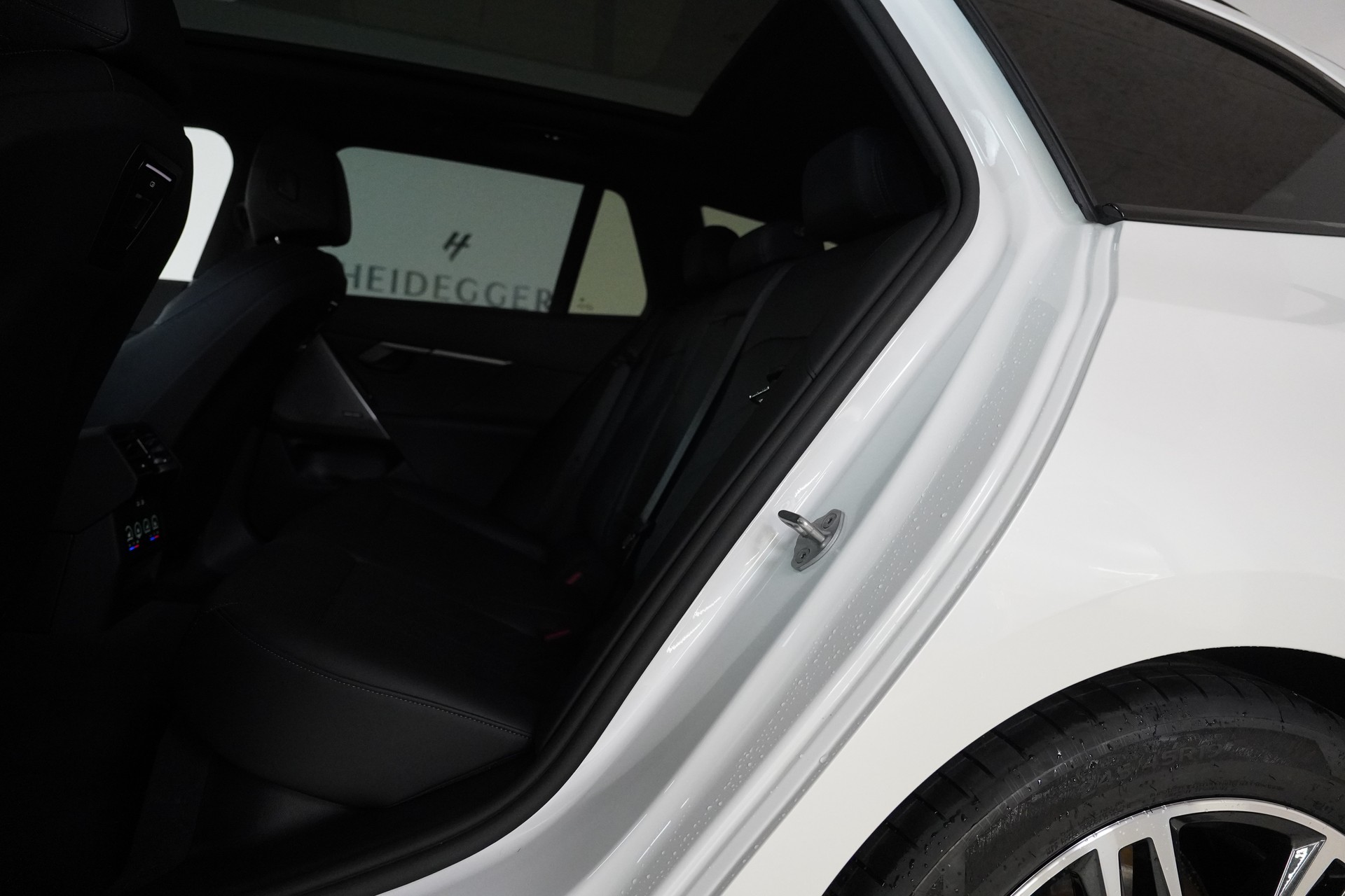 BMW 520d xDrive 48V Touring M Sport Steptronic - 13