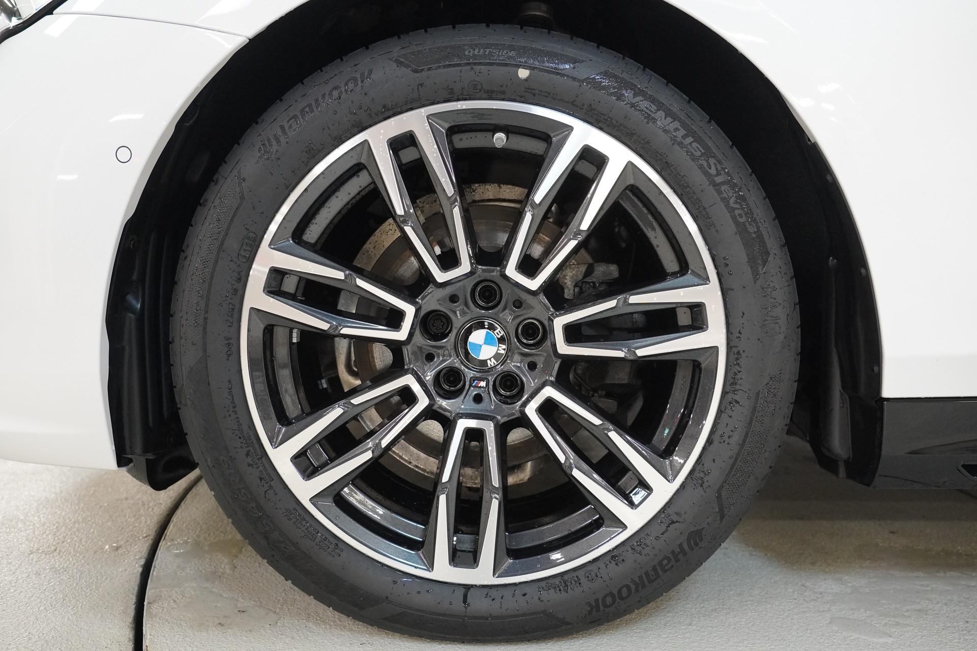 BMW 520d xDrive 48V Touring M Sport Steptronic - 10