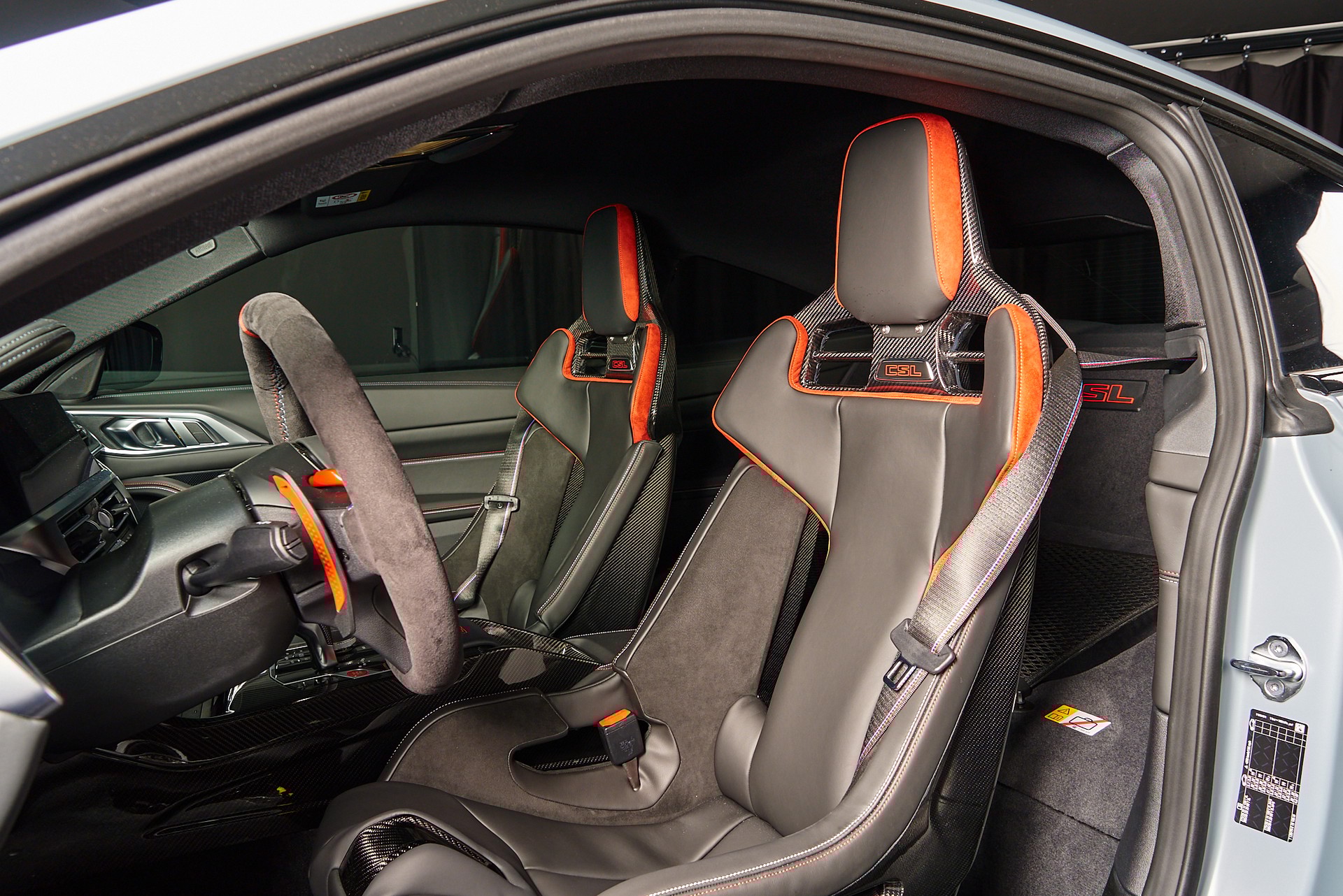 BMW M4 CSL Coupé - 14