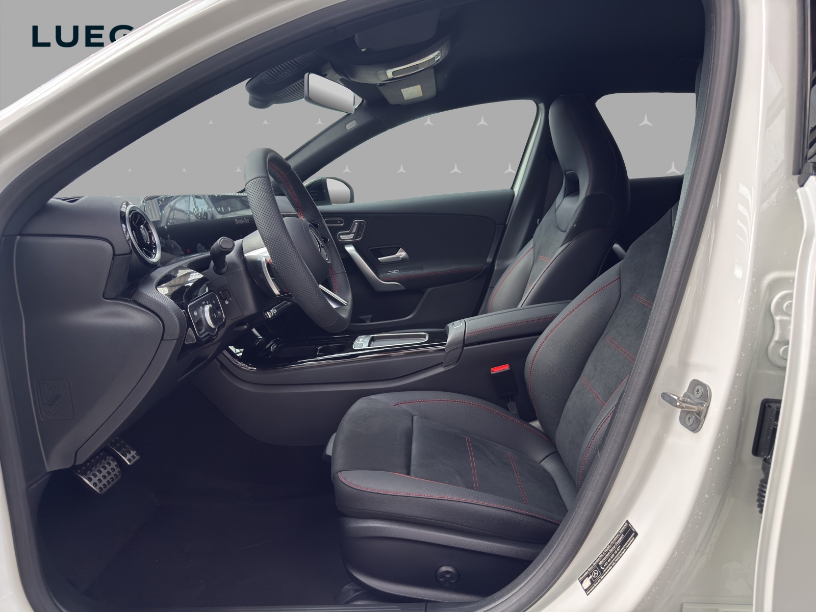 MERCEDES-BENZ A 220 4Matic 8G-DCT - 8