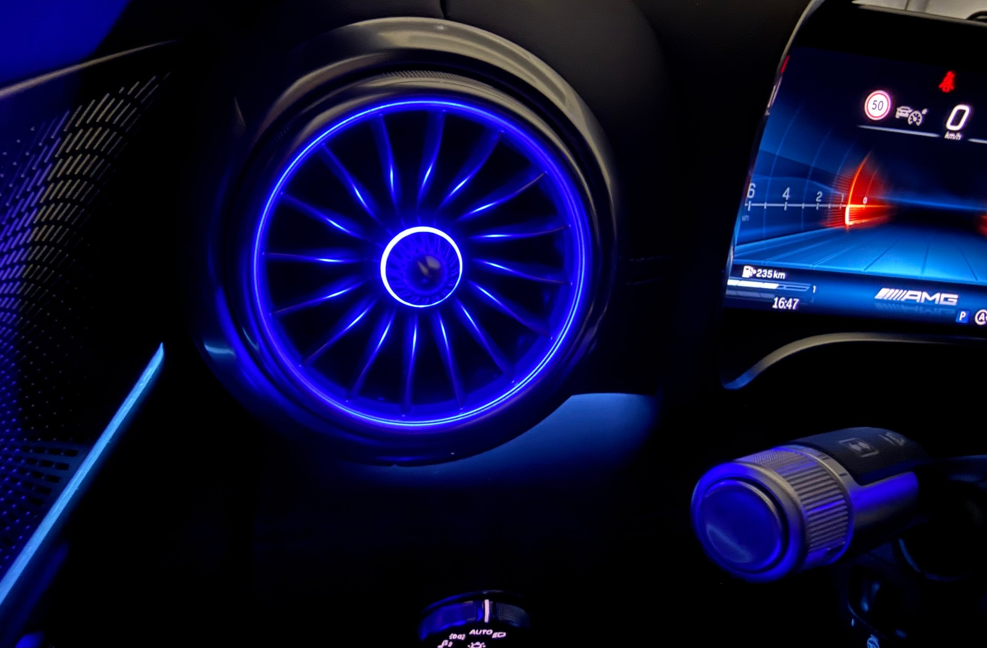 MERCEDES-BENZ AMG GT 63 4Matic+ Executive Edition - 23