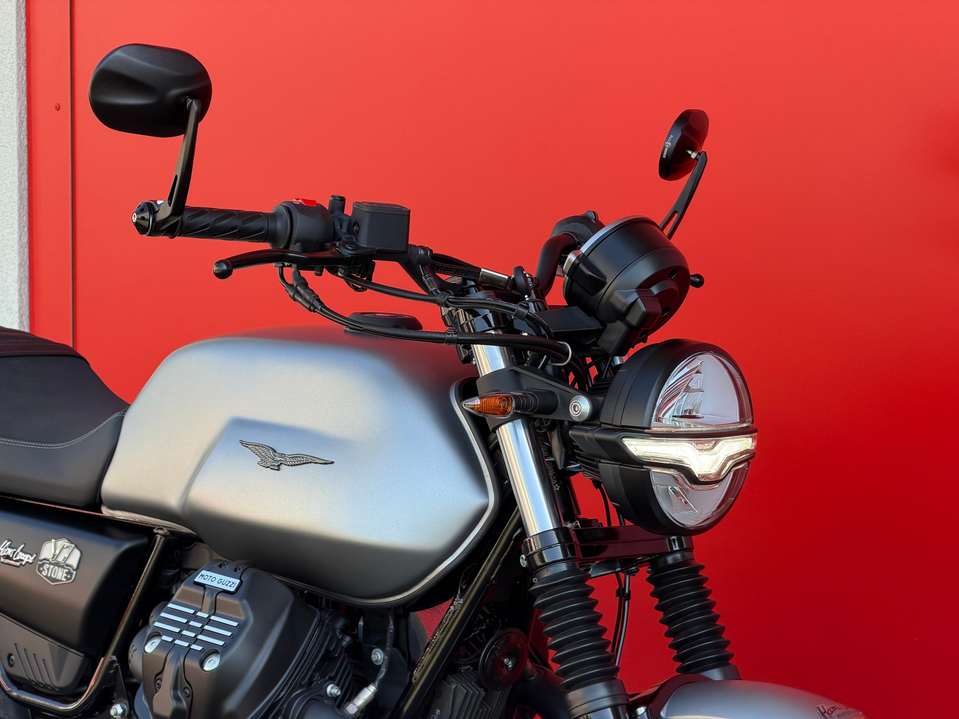 MOTO GUZZI V7 IV 850 Stone '' Edizione MISTRAL '' - 14