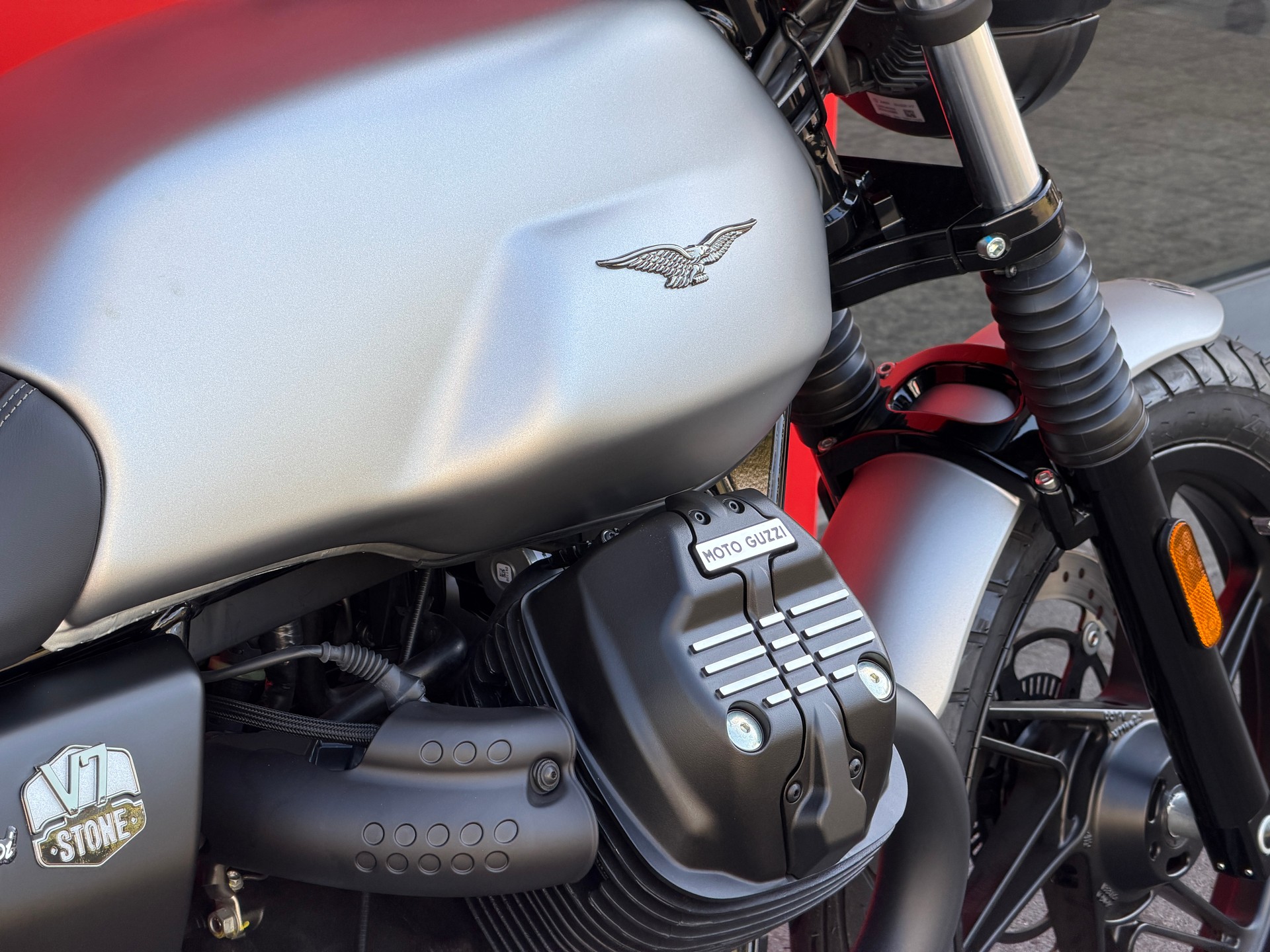 MOTO GUZZI V7 IV 850 Stone '' Edizione MISTRAL '' - 8