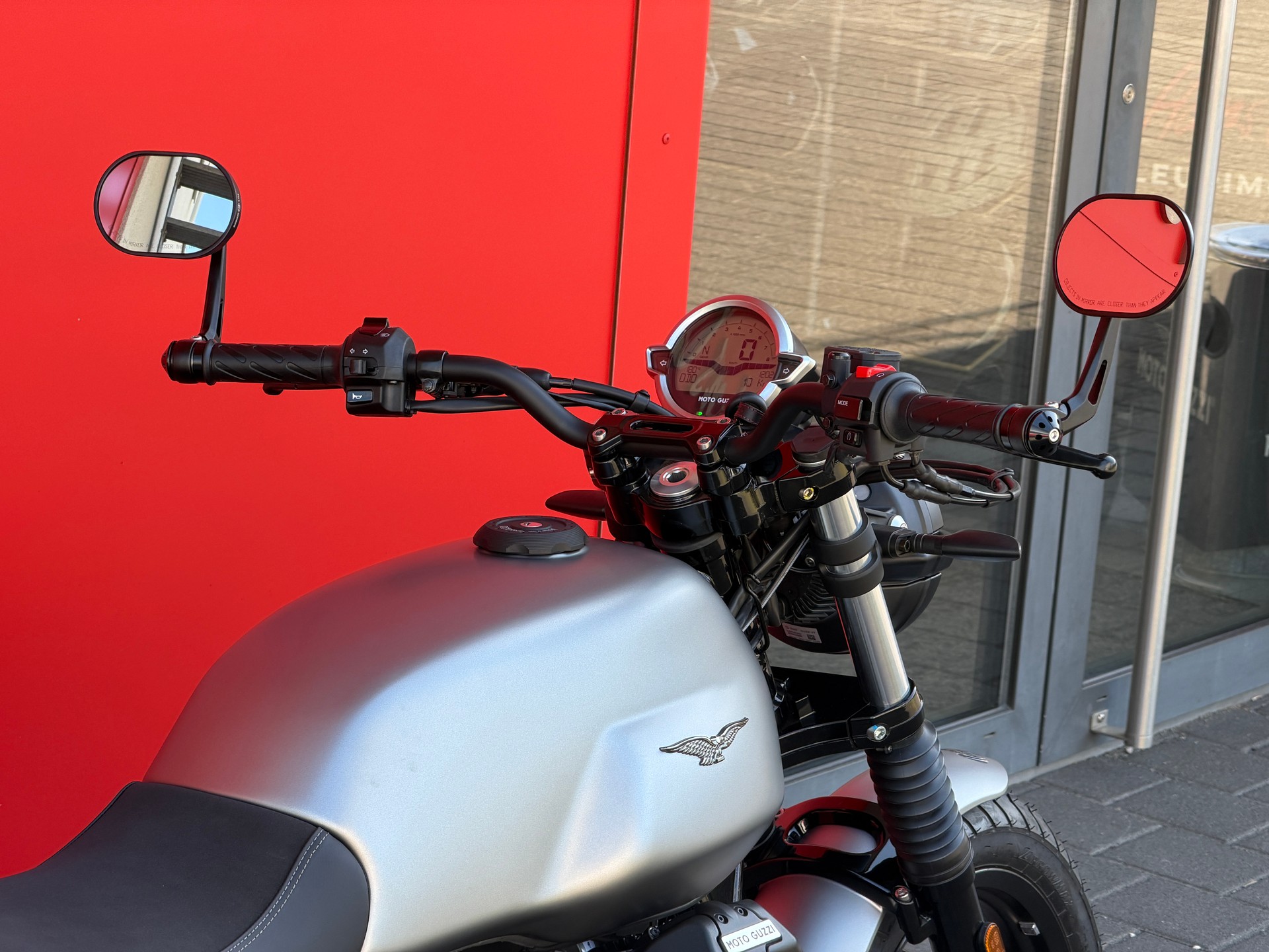 MOTO GUZZI V7 IV 850 Stone '' Edizione MISTRAL '' - 12