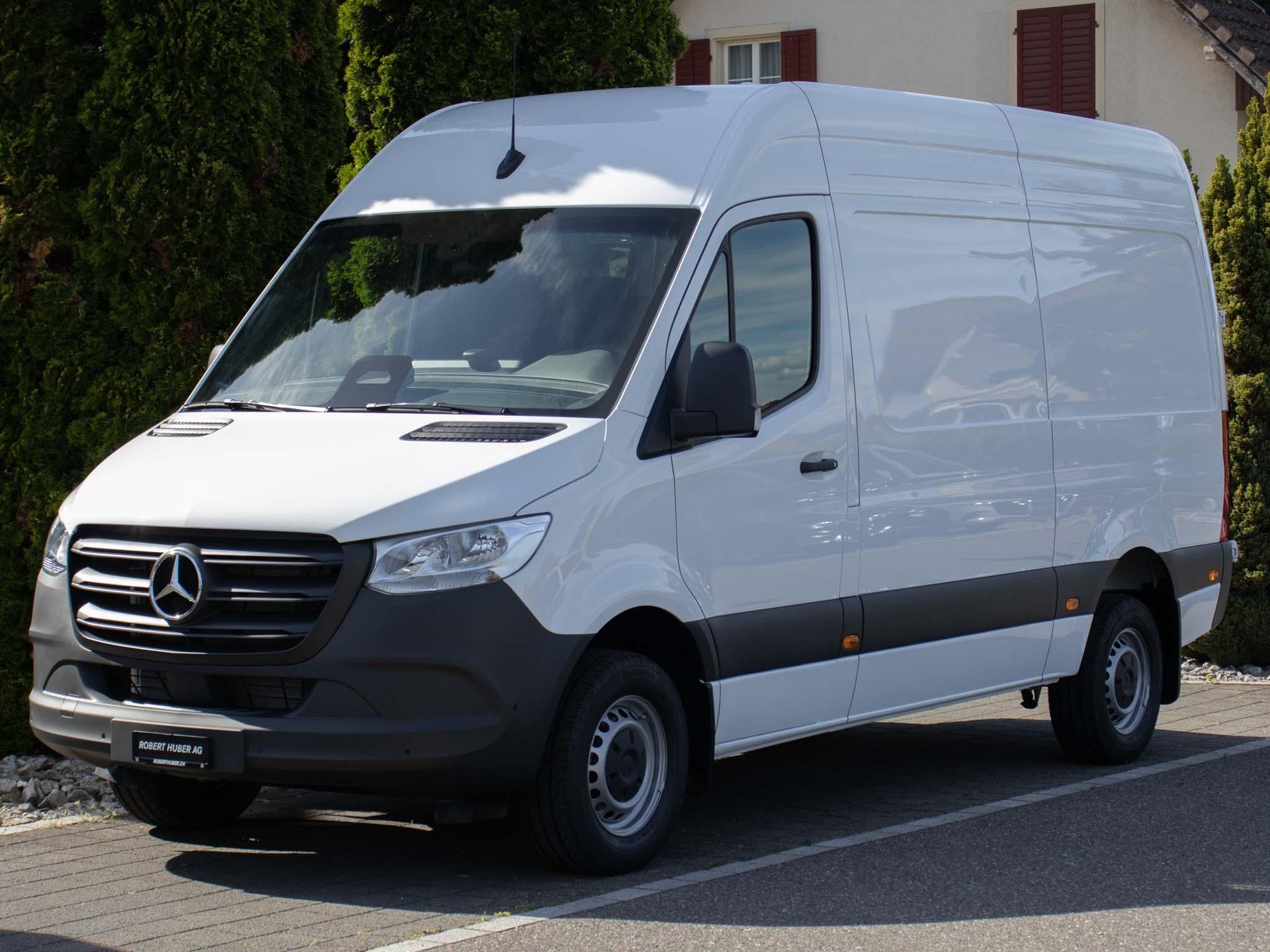 MERCEDES-BENZ Sprinter 317 CDI Kasten PRO Hochdach Standard