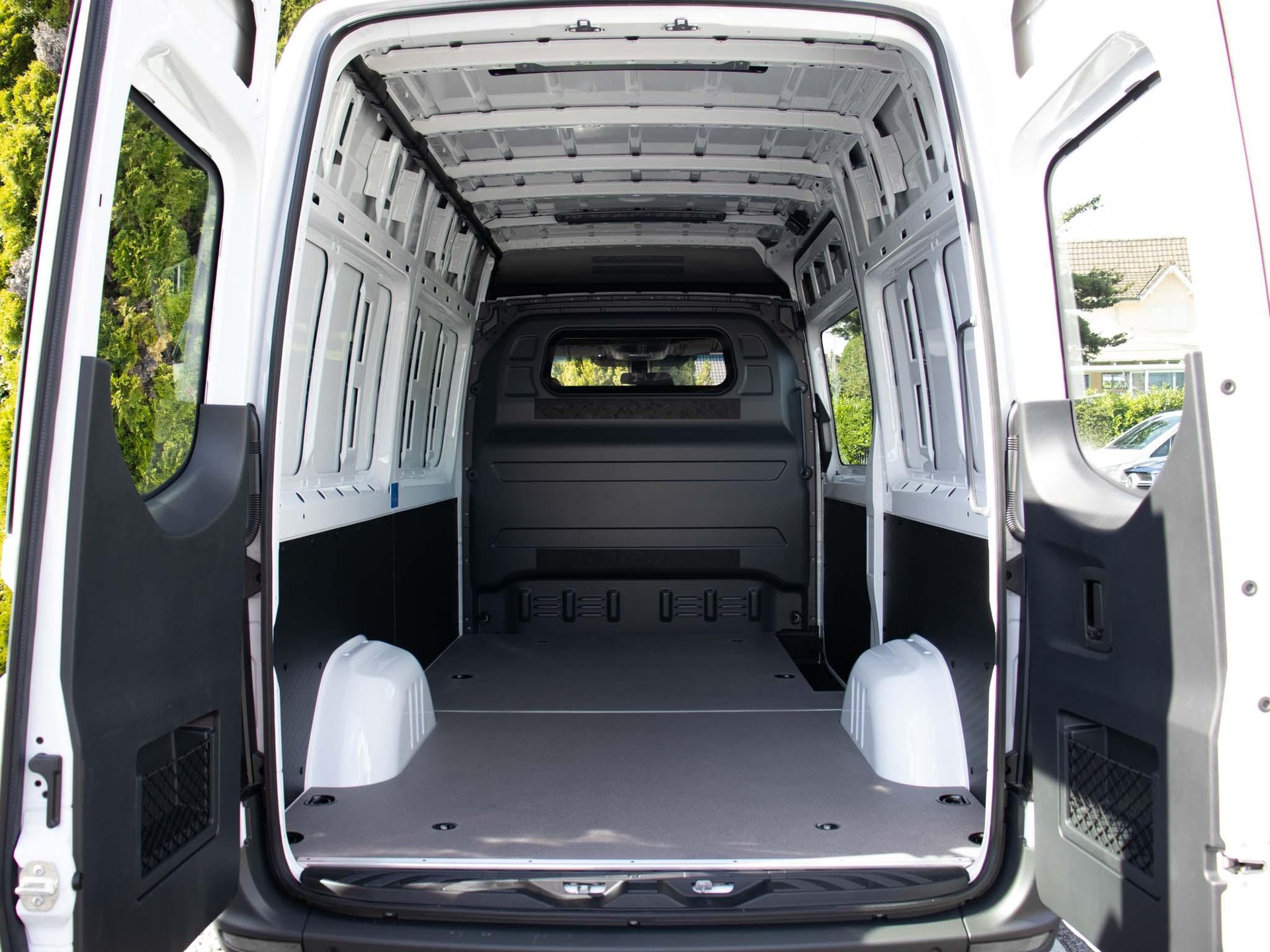 MERCEDES-BENZ Sprinter 317 CDI Kasten PRO Hochdach Standard - 12