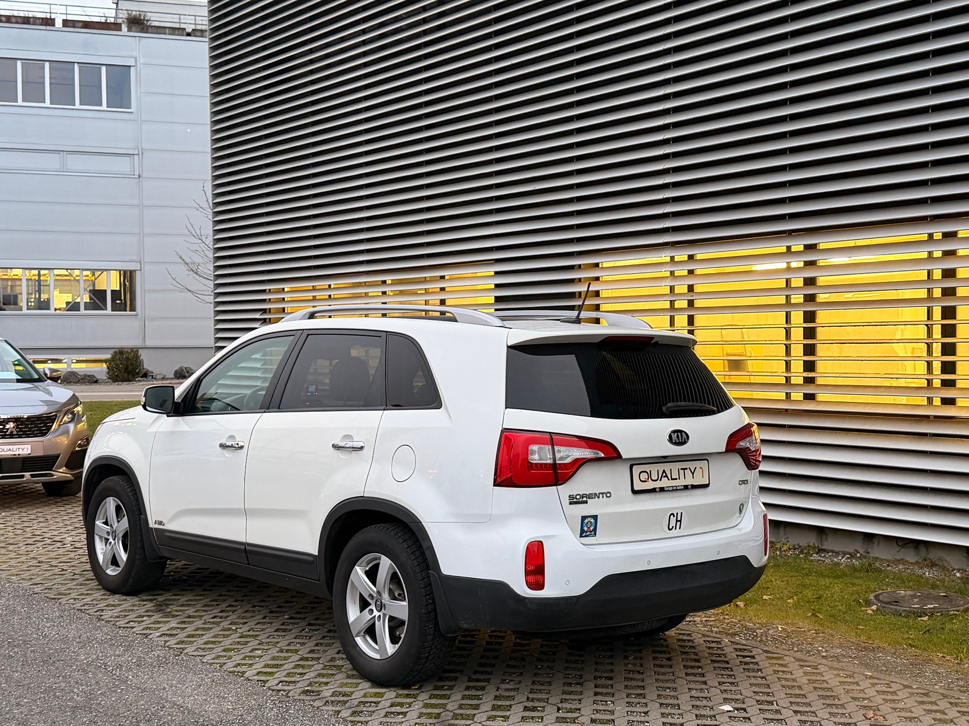 KIA Sorento 2.2 CRDI Style Automatic - 7