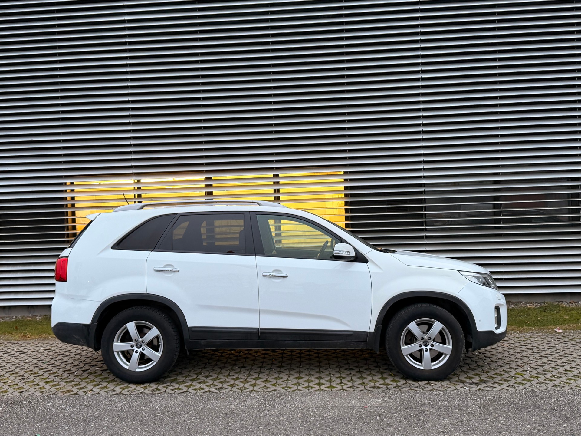 KIA Sorento 2.2 CRDI Style Automatic - 4