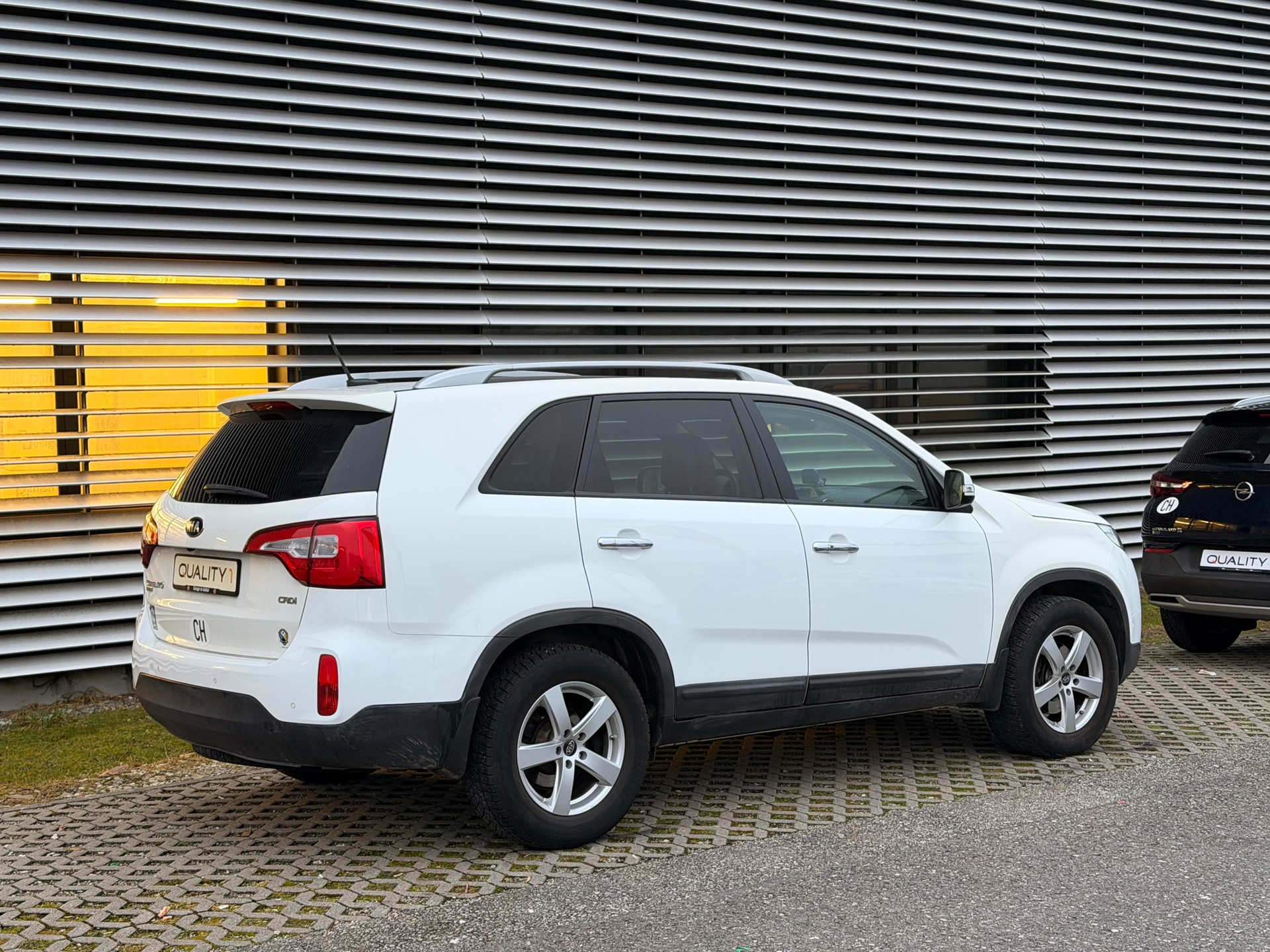 KIA Sorento 2.2 CRDI Style Automatic - 2