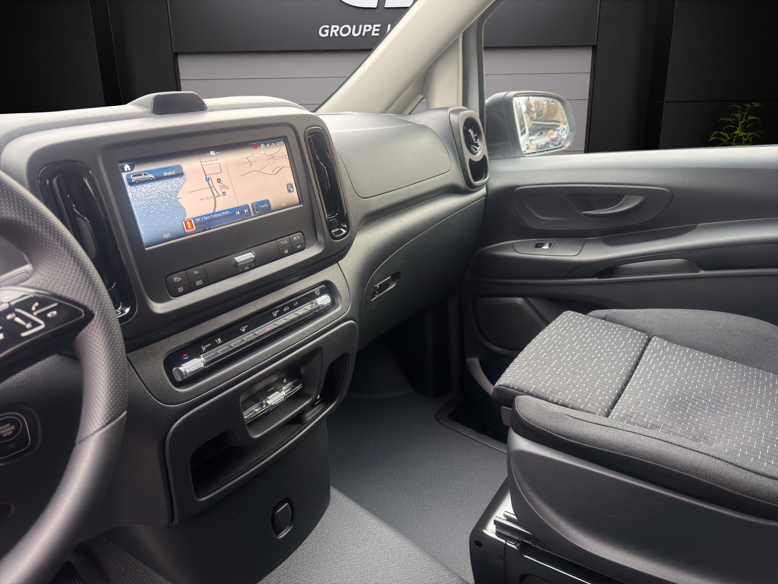 MERCEDES-BENZ Vito 114 KA PRO 3200mm L WORKER 4x4 - 10