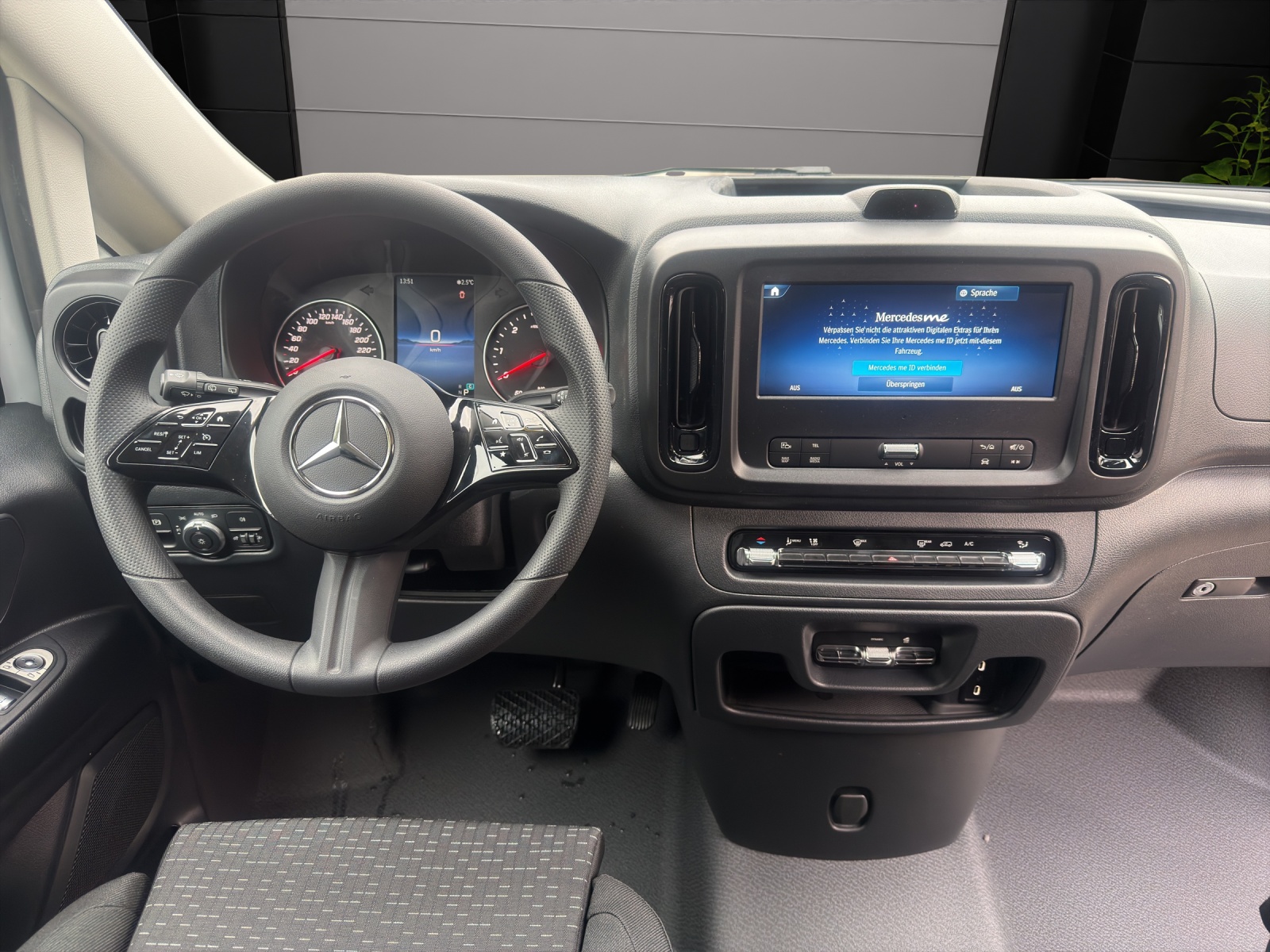 MERCEDES-BENZ Vito 114 KA PRO 3200mm L WORKER 4x4 - 9