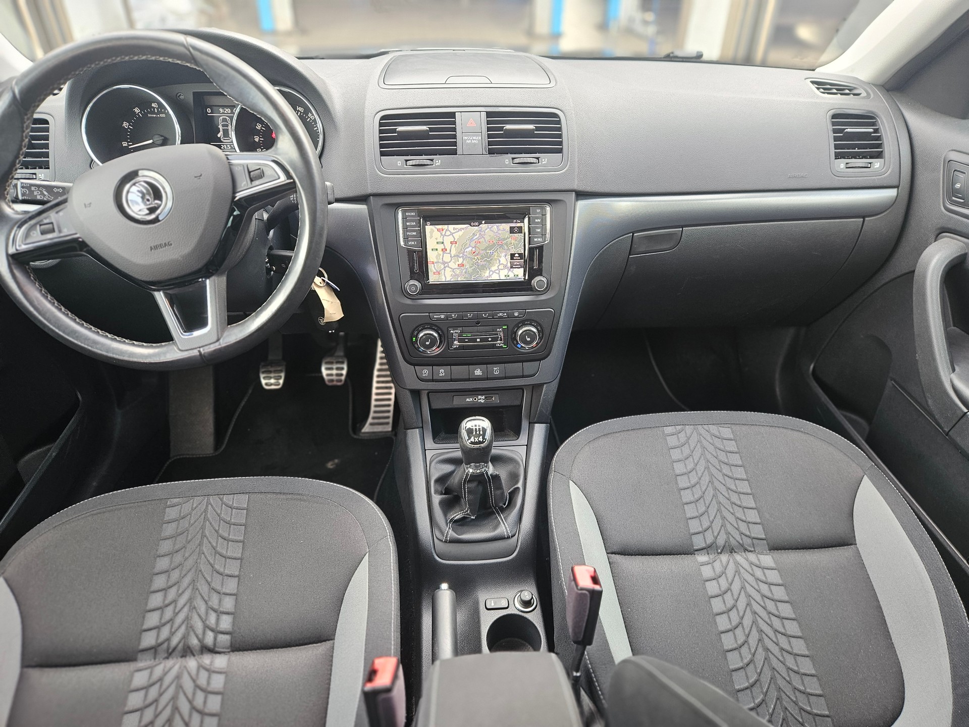 SKODA Yeti 1.4 TSI Ambition Outdoor 4x4 - 10